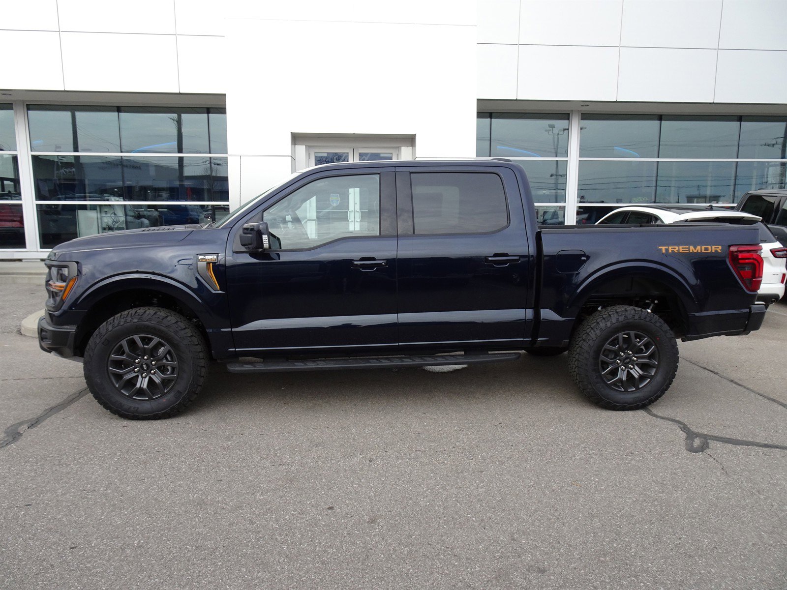 2025 Ford F-150 Tremor photo 2