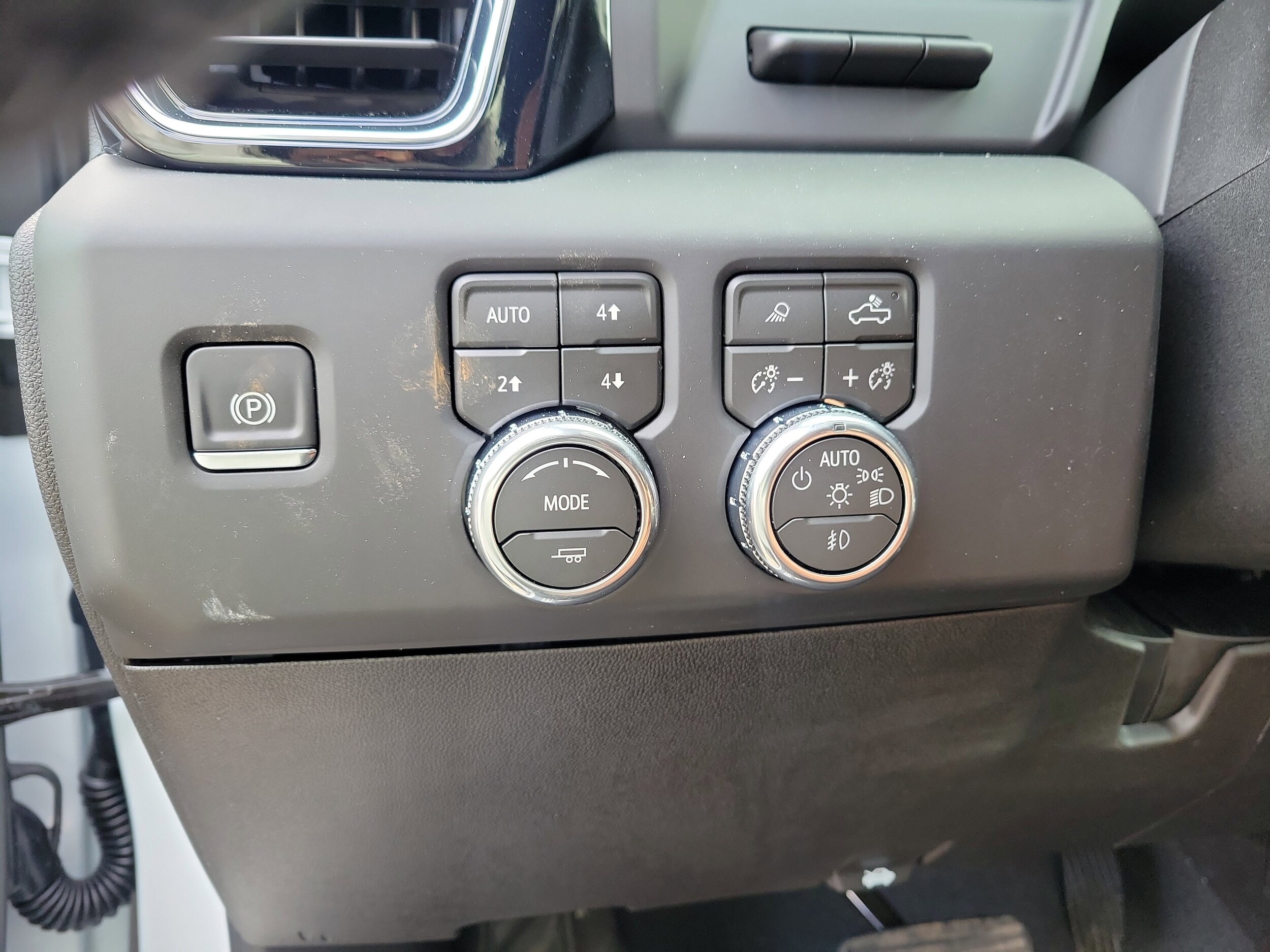 2026 GMC Sierra 2500HD Denali Ultimate - Photo 20