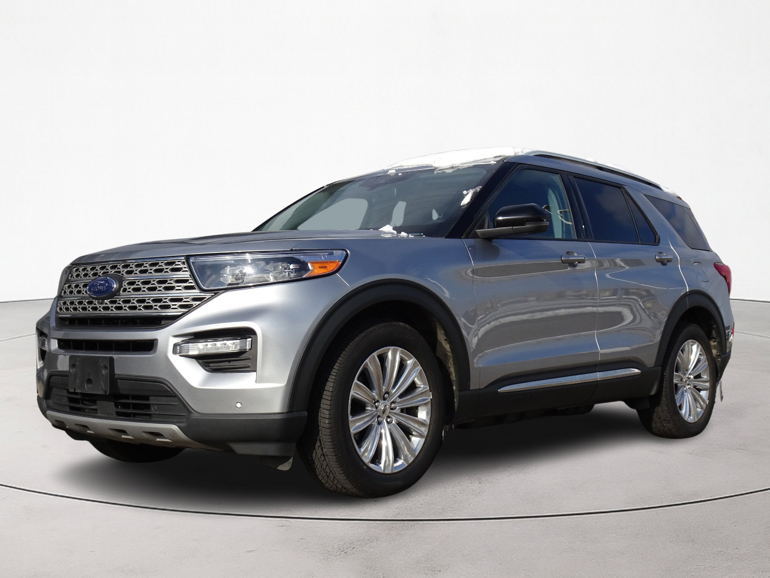 2022 Ford Explorer Limited's photo