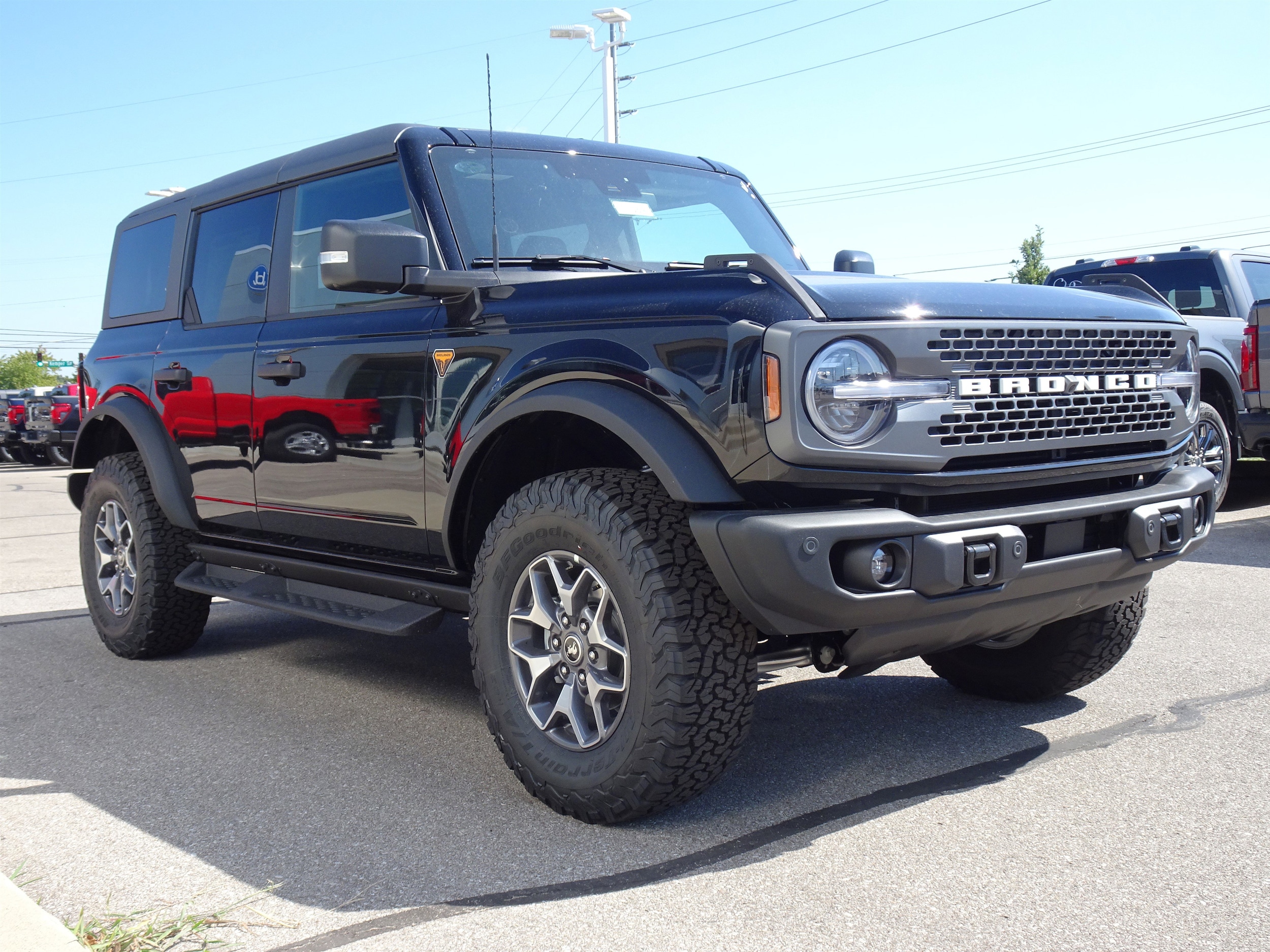 2025 Ford Bronco 4-Door Badlands - Photo 8
