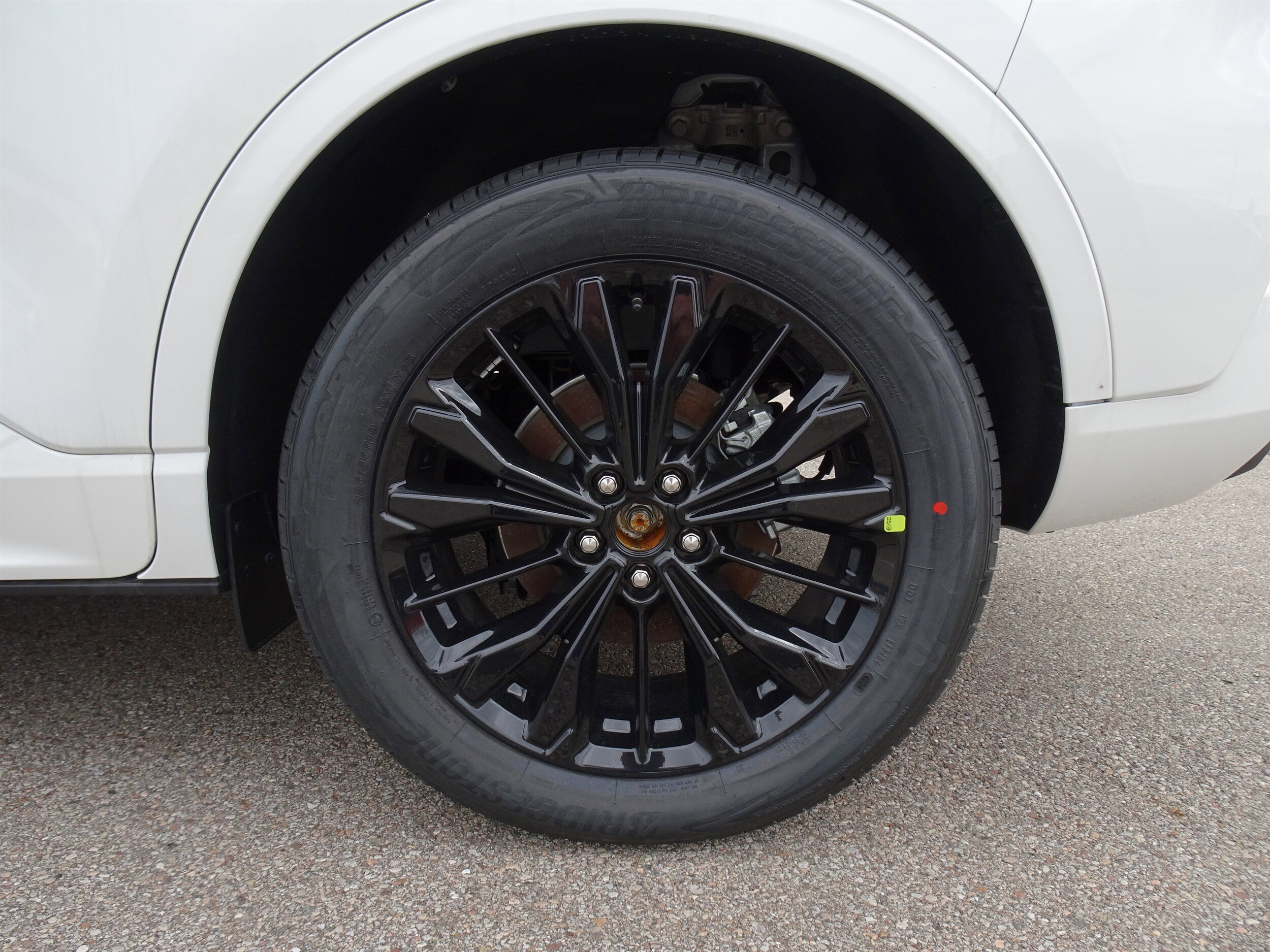 2025 Ford Escape Hybrid ST-Line Elite photo 3