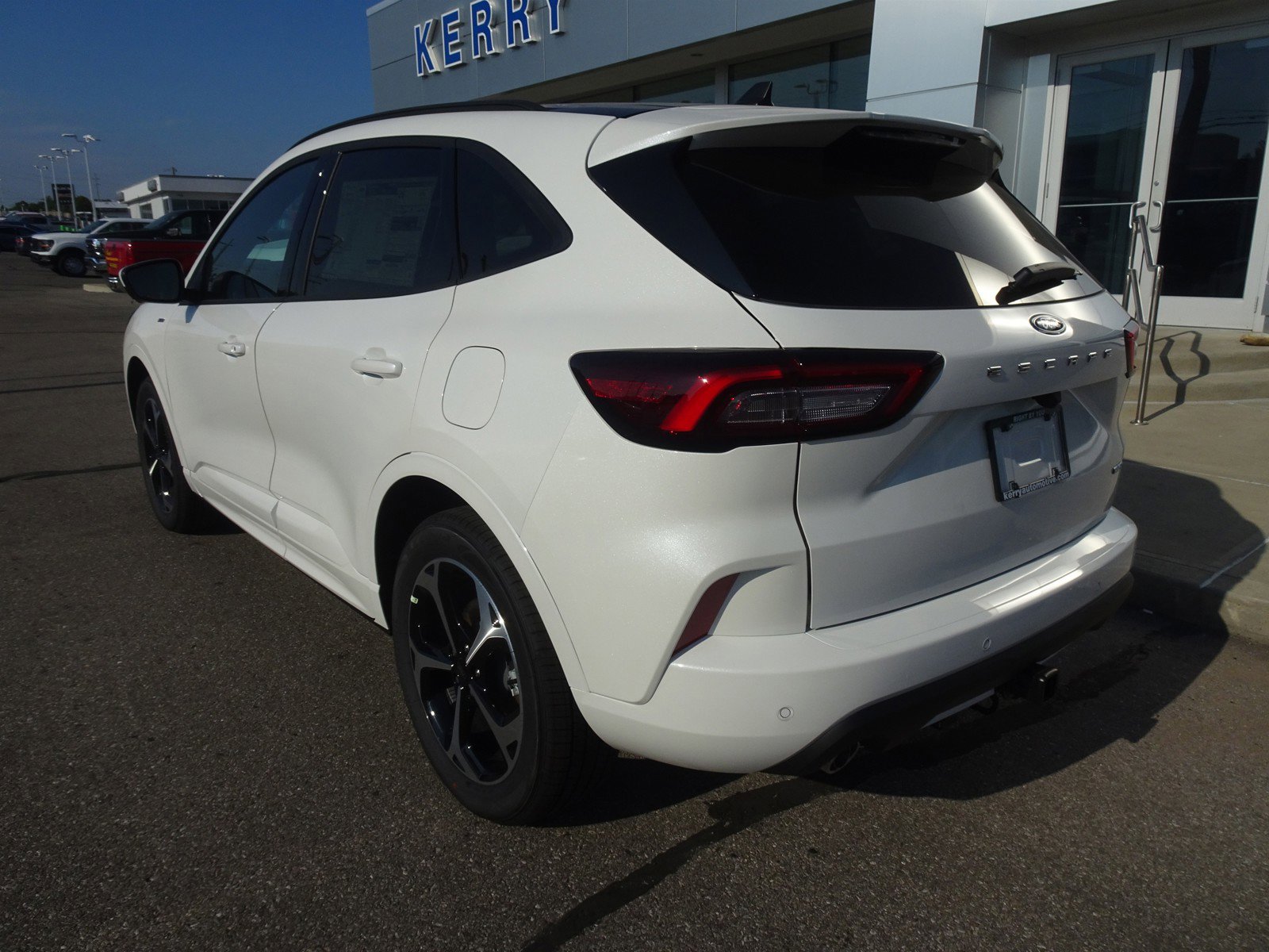 2024 Ford Escape ST-Line Select photo 4
