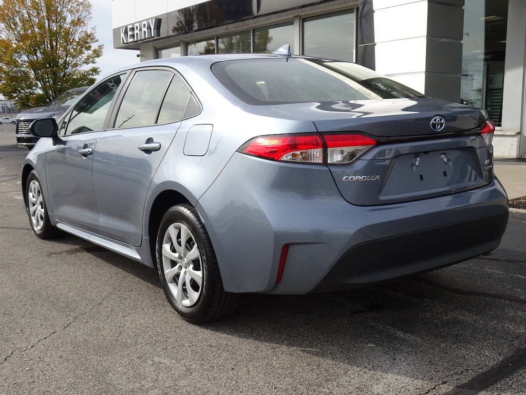 Used 2025 Toyota Corolla Hybrid LE Sedan