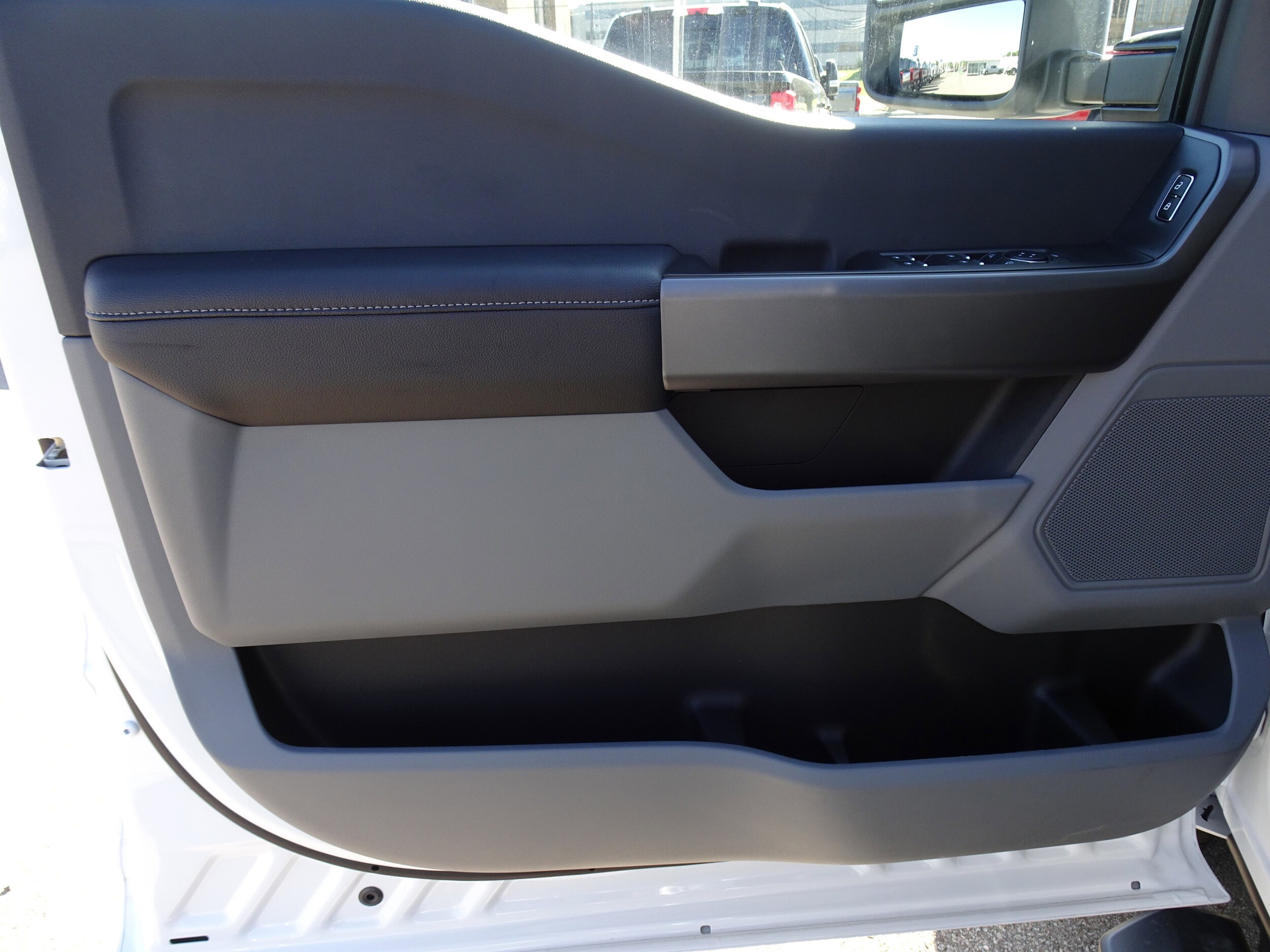 2026 Ford F-250 Super Duty XL - Photo 14