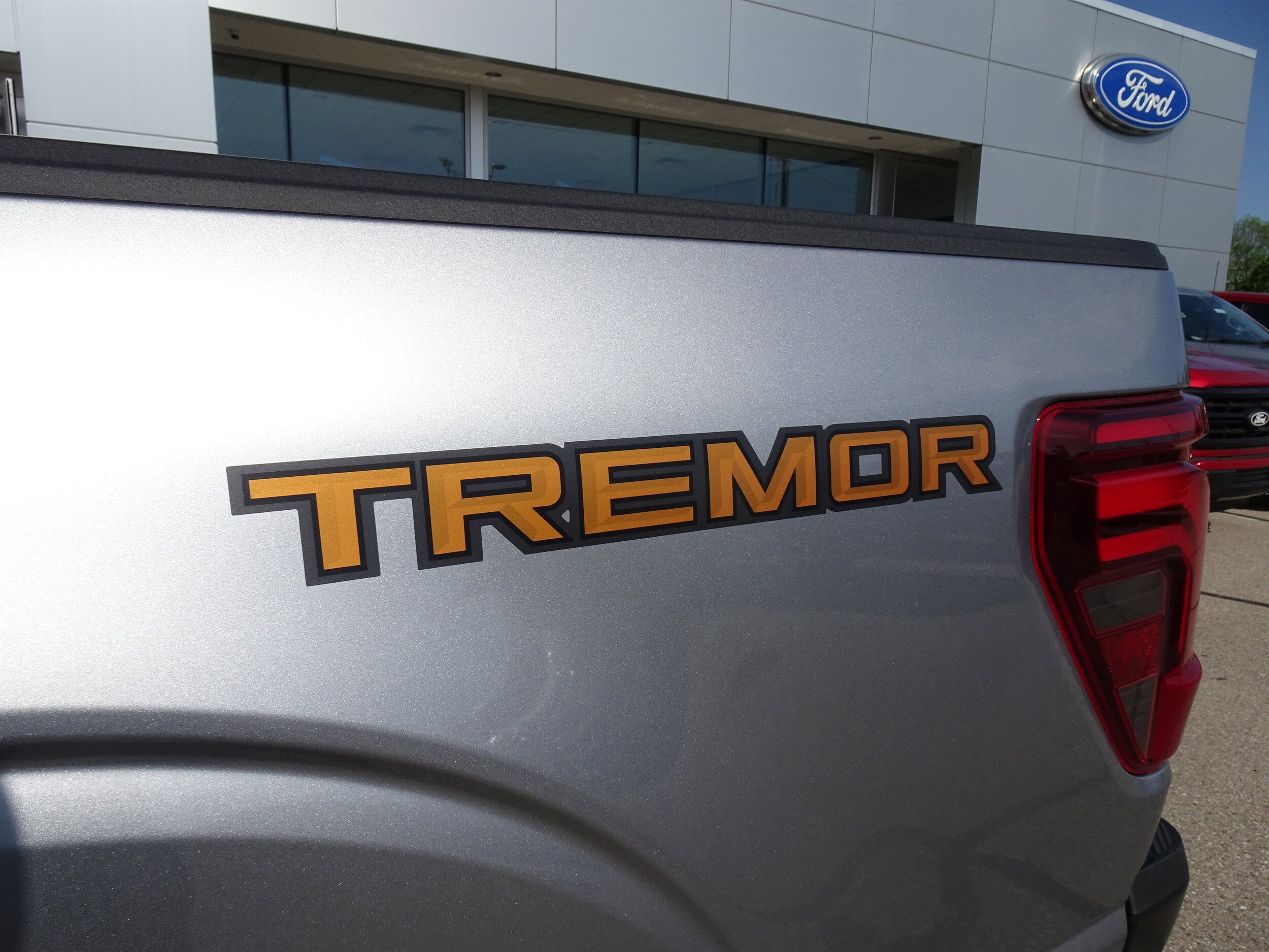 2025 Ford F-150 Tremor photo 4