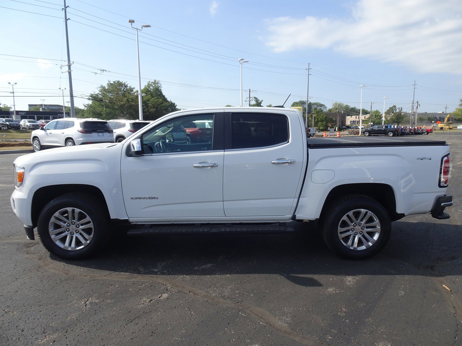 Used 2018 GMC Canyon SLT with VIN 1GTG6DEN9J1309664 for sale in Cincinnati, OH