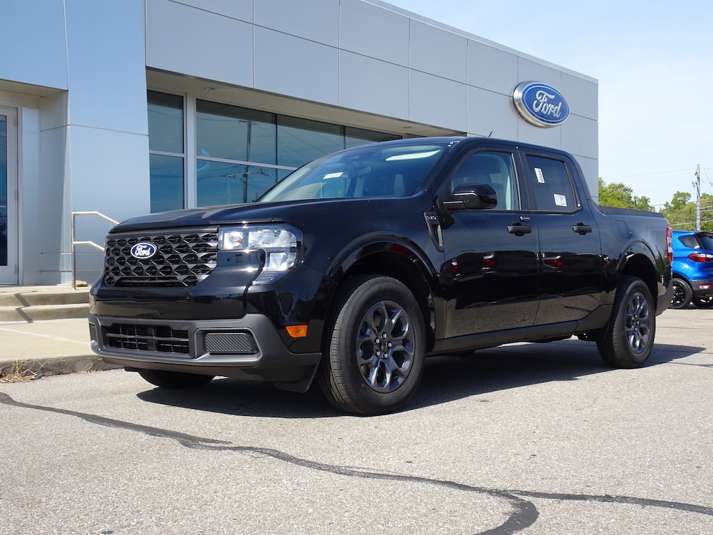 New 2025 Ford Maverick XLT Truck