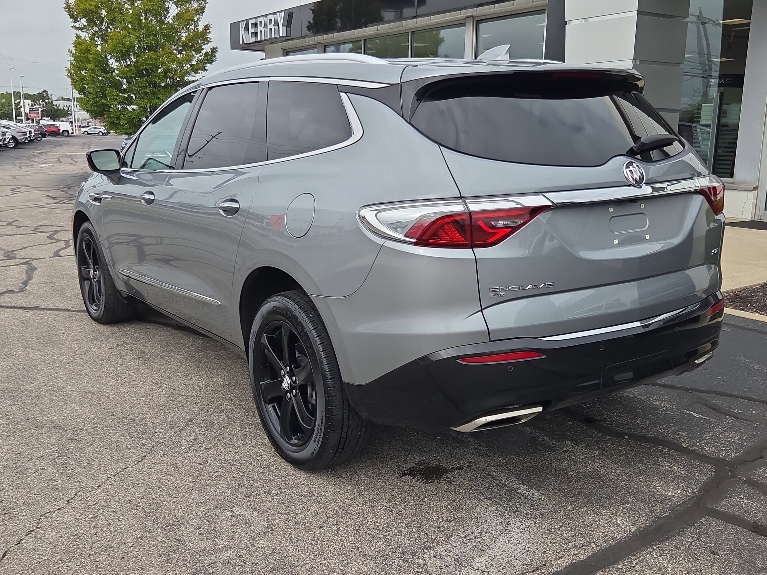 2024 Buick Enclave Essence photo 4