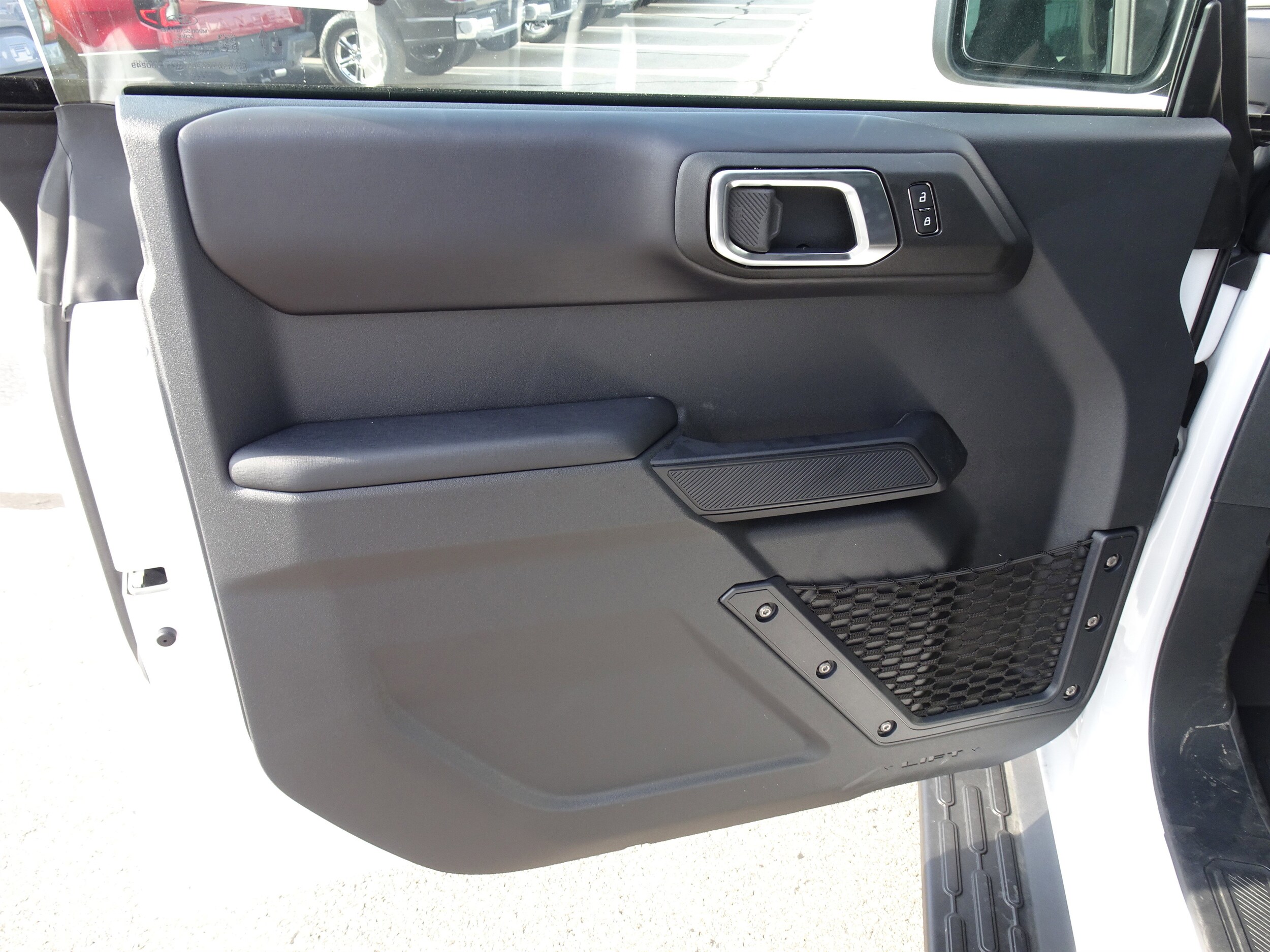 2025 Ford Bronco 4-Door Outer Banks - Photo 12