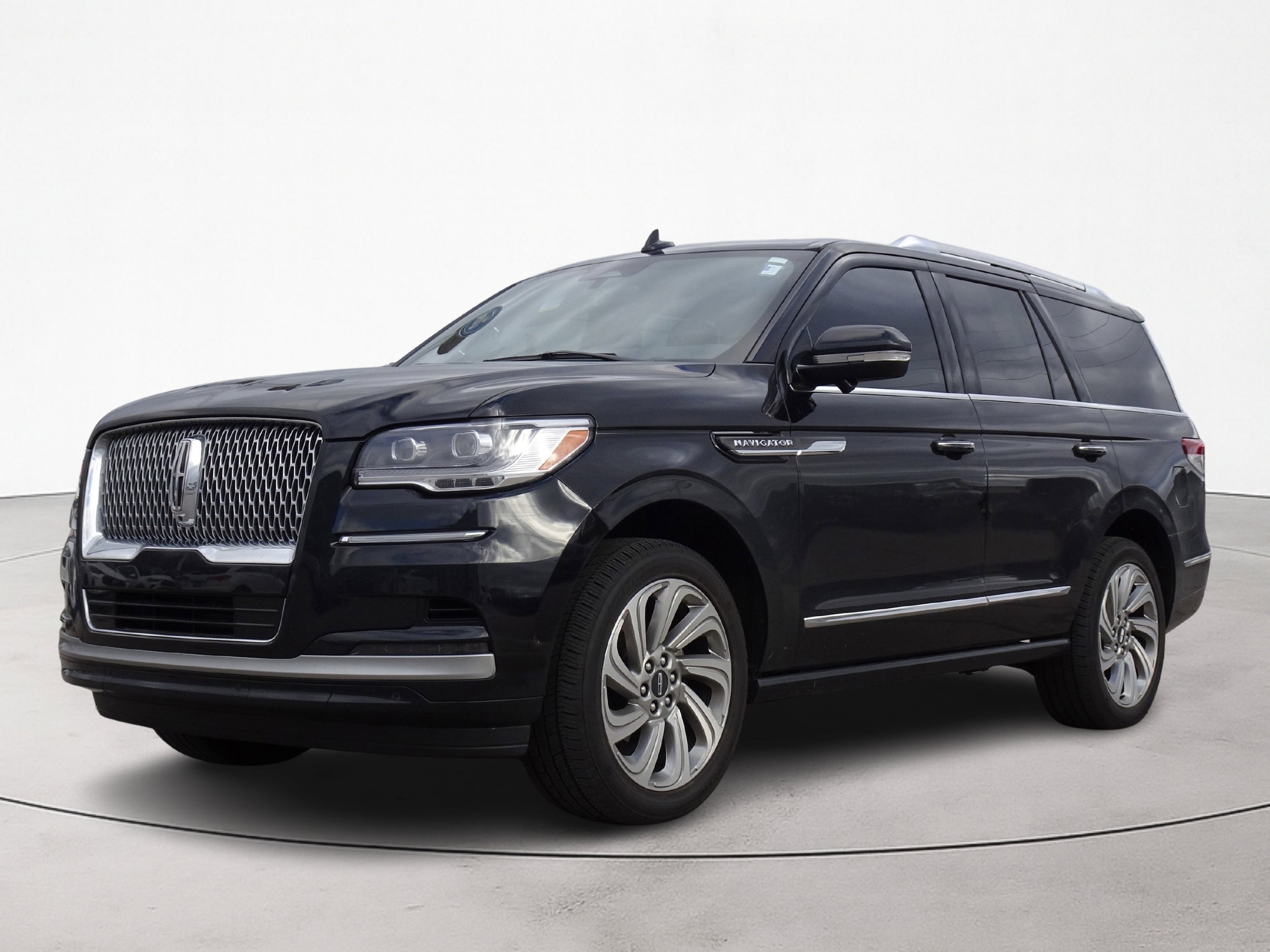 2024 Lincoln Navigator Reserve's photo