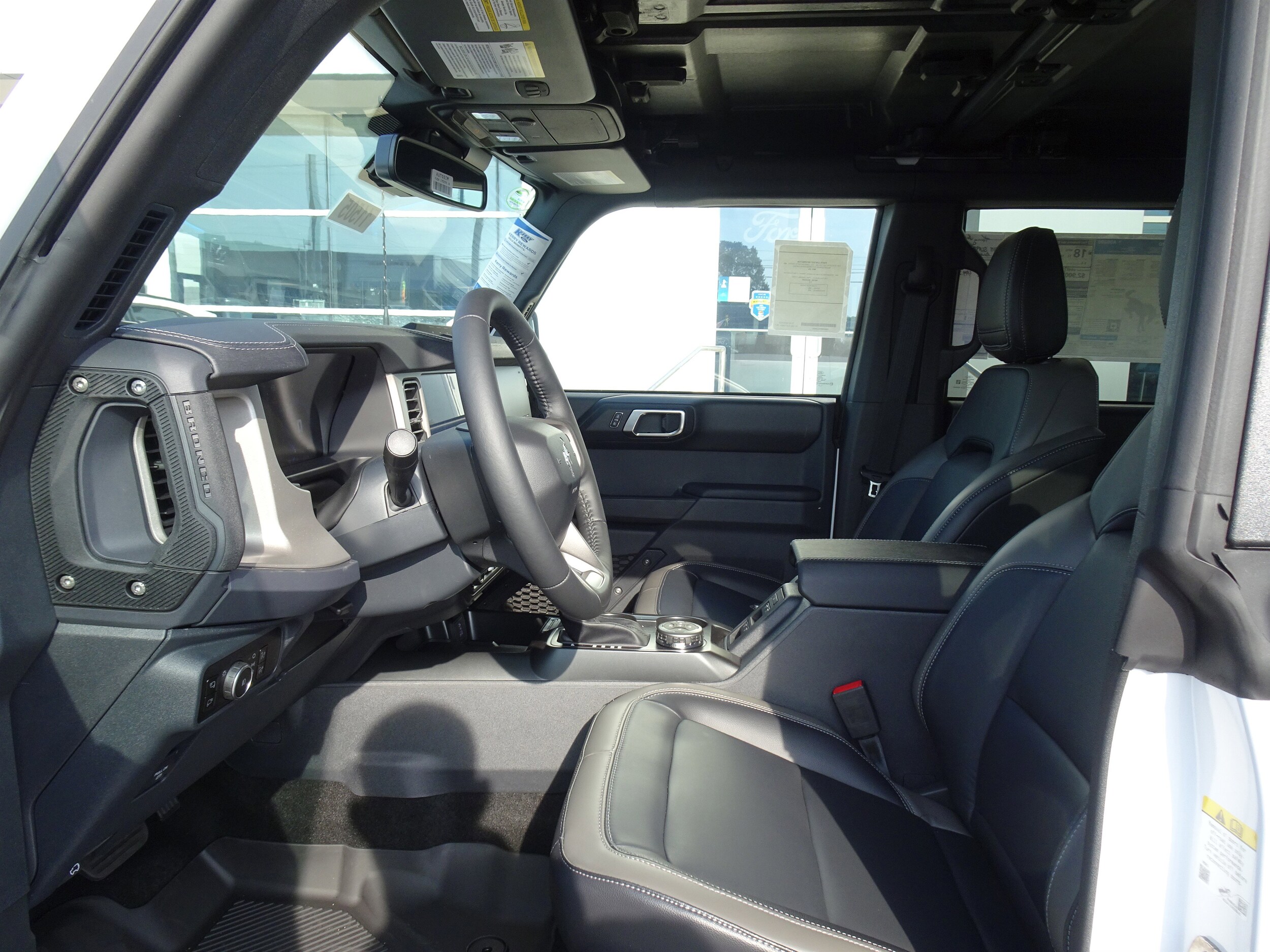 2025 Ford Bronco 4-Door Outer Banks - Photo 10