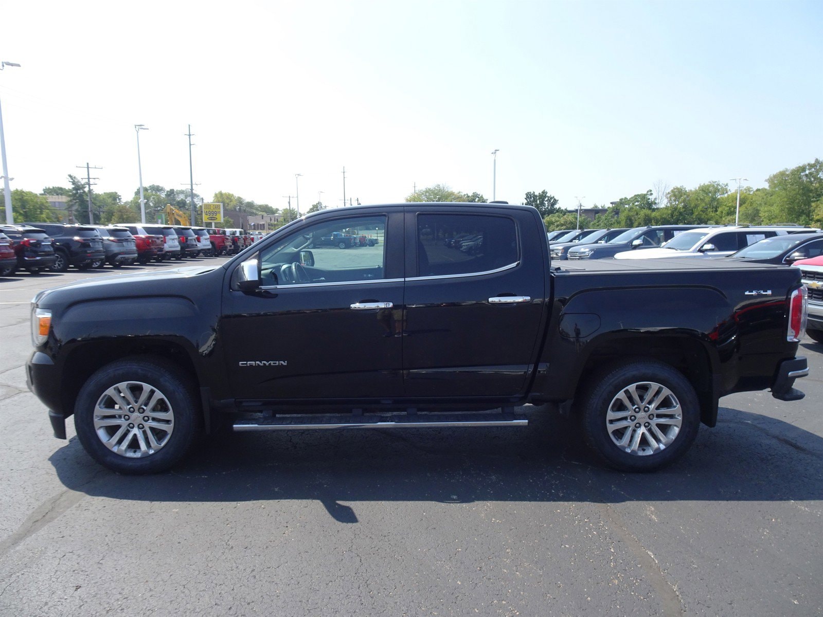 Used 2017 GMC Canyon SLT with VIN 1GTG6DEN6H1204333 for sale in Cincinnati, OH