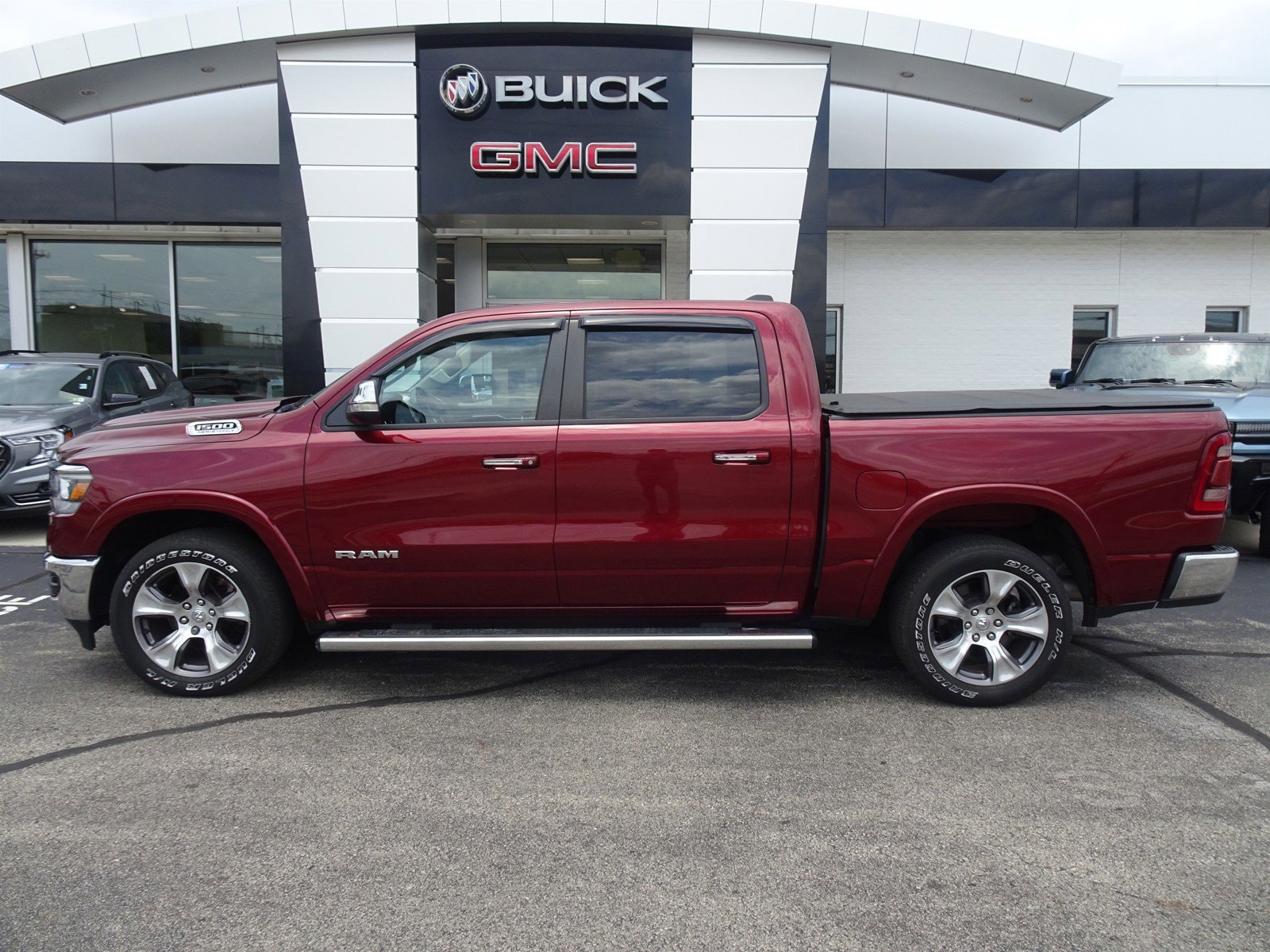 Used 2021 RAM Ram 1500 Pickup Laramie with VIN 1C6SRFJTXMN694769 for sale in Cincinnati, OH