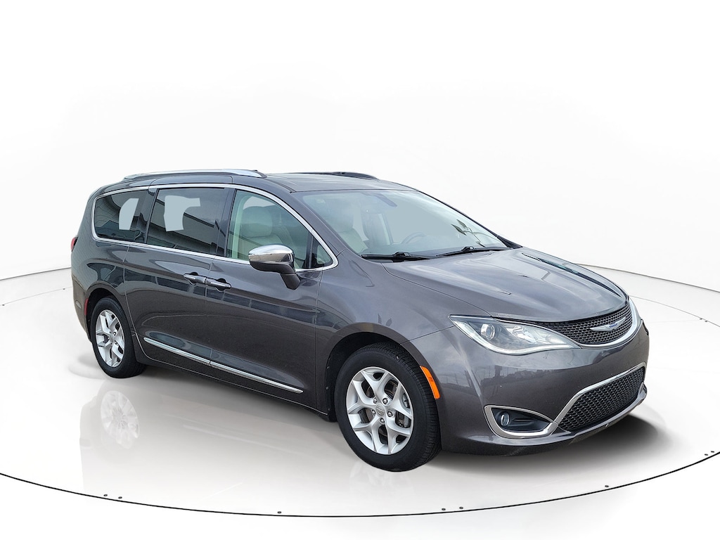 Used 2019 Chrysler Pacifica Limited Van Passenger Van