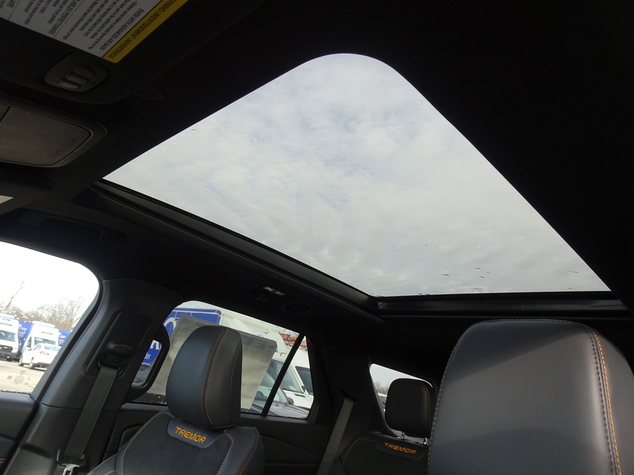 2026 Ford Explorer Tremor - Photo 12