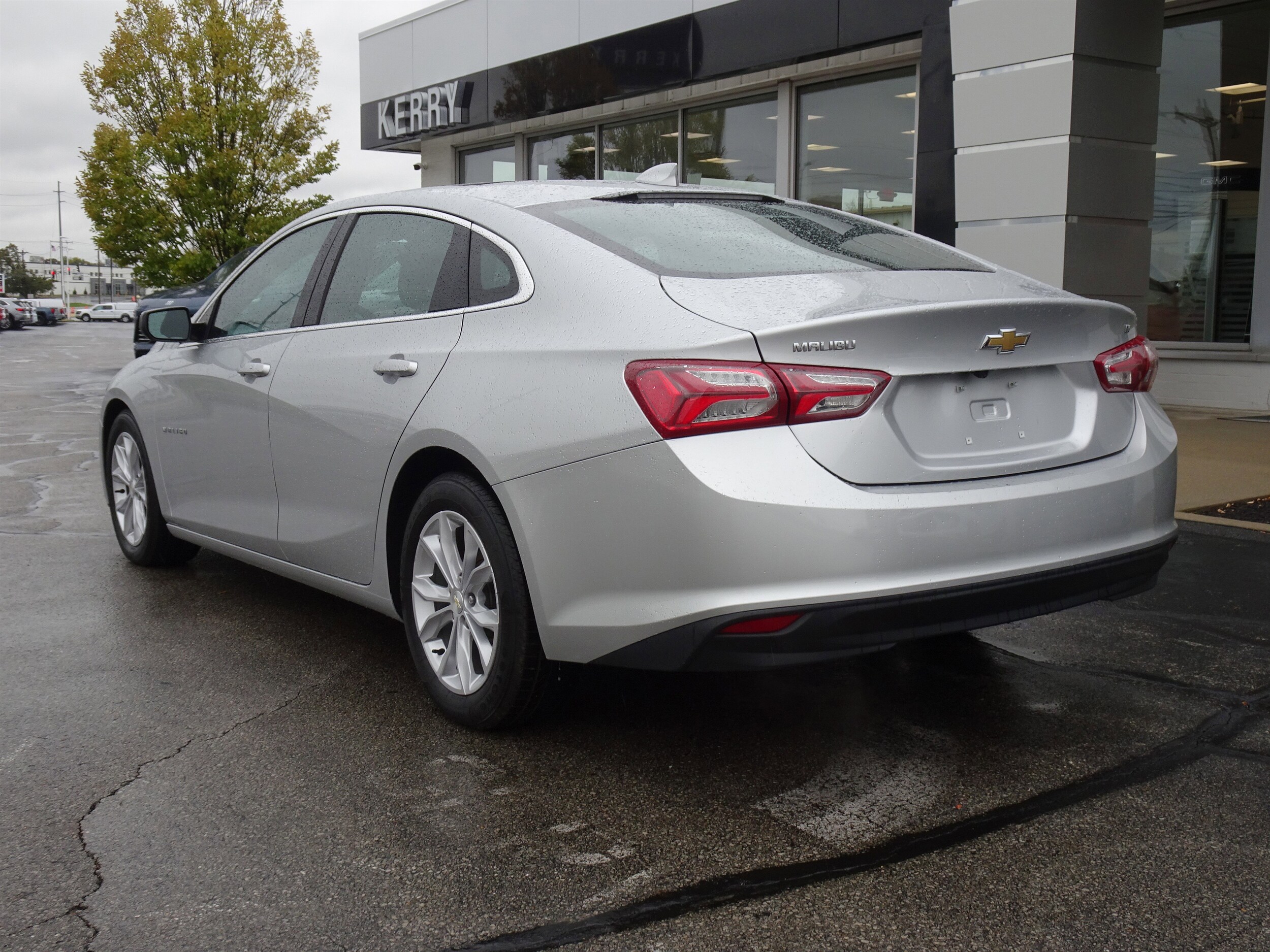 2022 Chevrolet Malibu 1LT photo 3