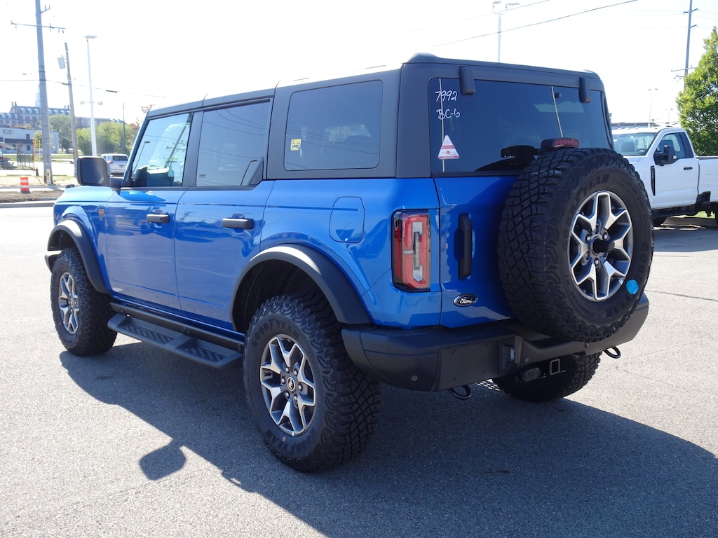 New 2025 Ford Bronco Badlands SUV