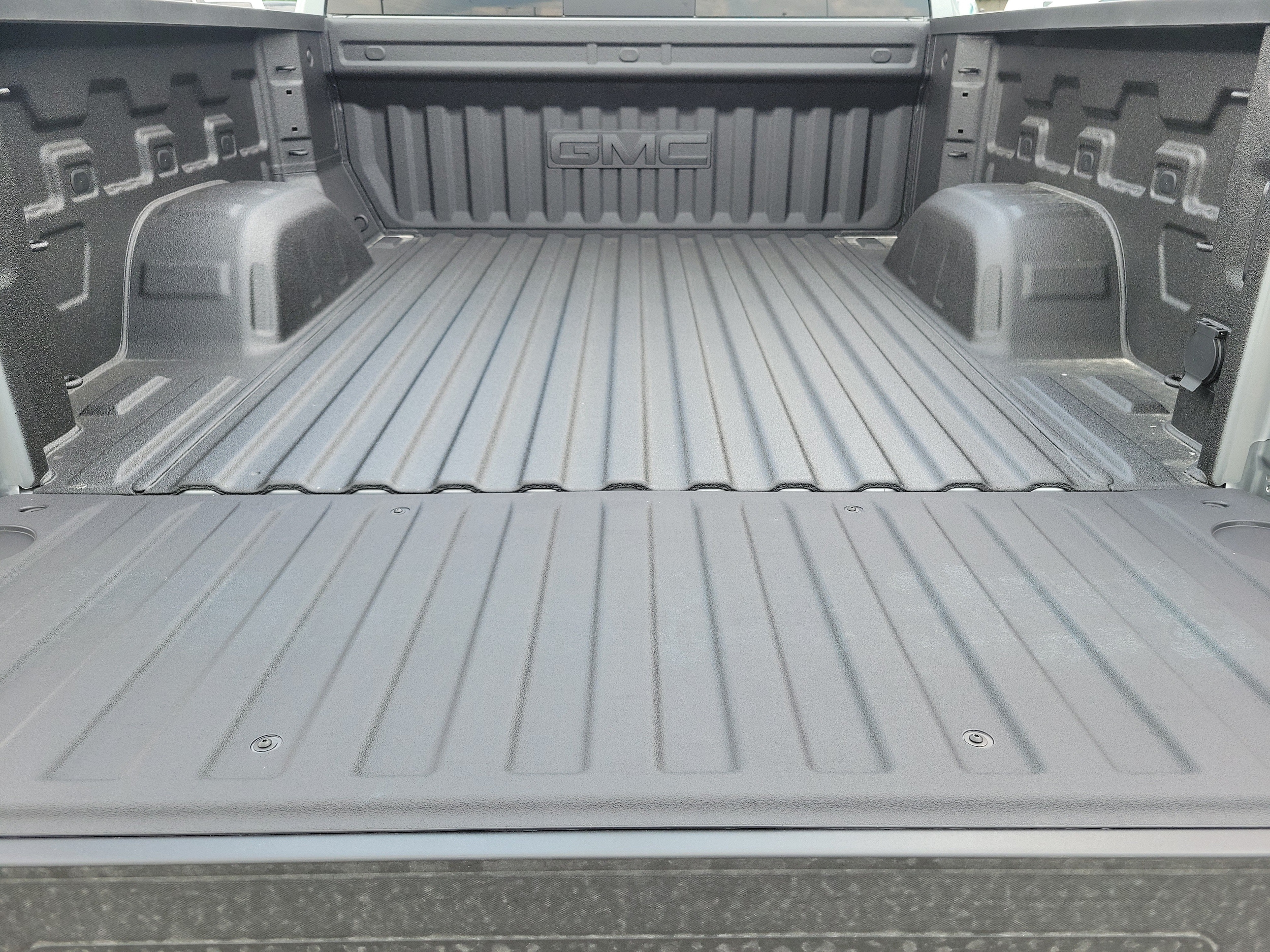2026 GMC Sierra 1500 Elevation - Photo 8