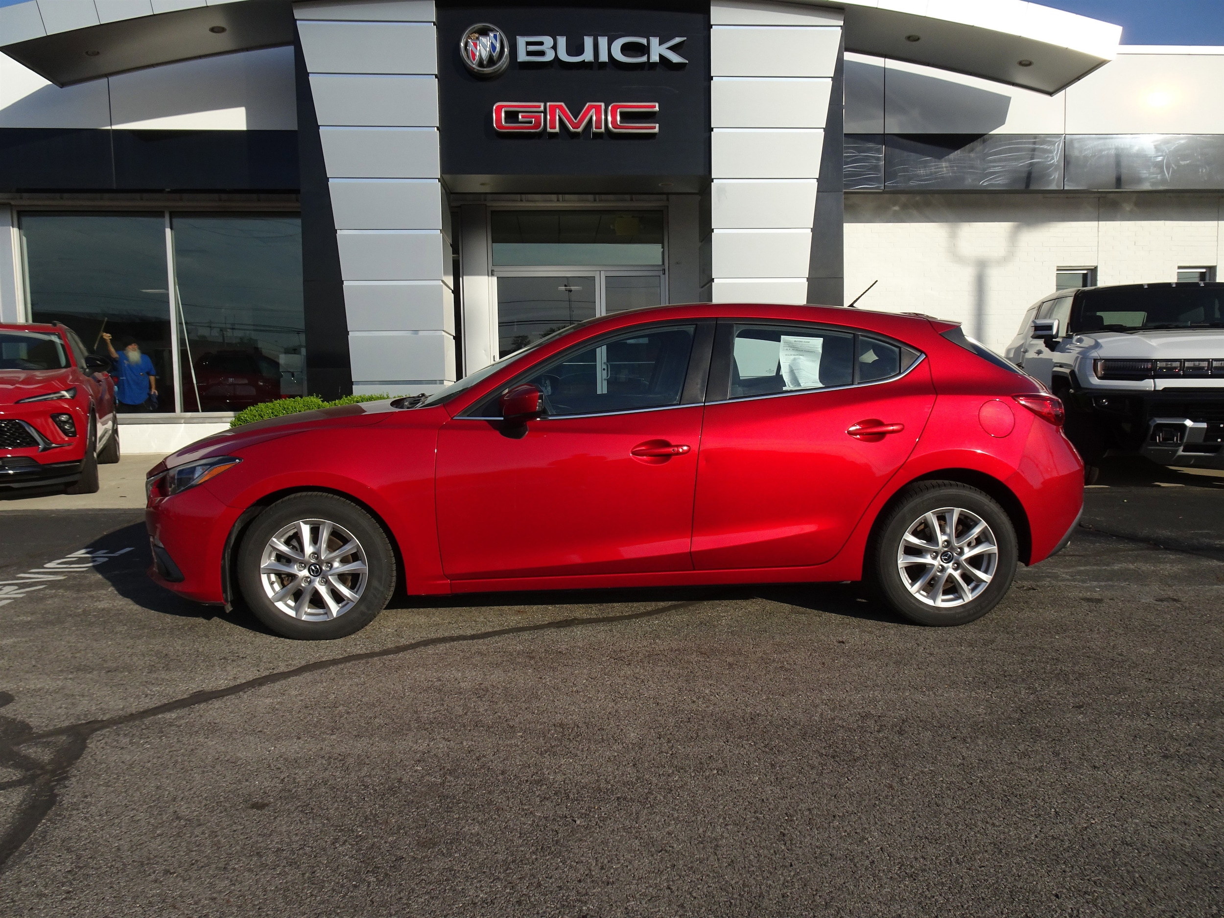 Used 2015 Mazda MAZDA3 i Touring with VIN JM1BM1L74F1269469 for sale in Cincinnati, OH