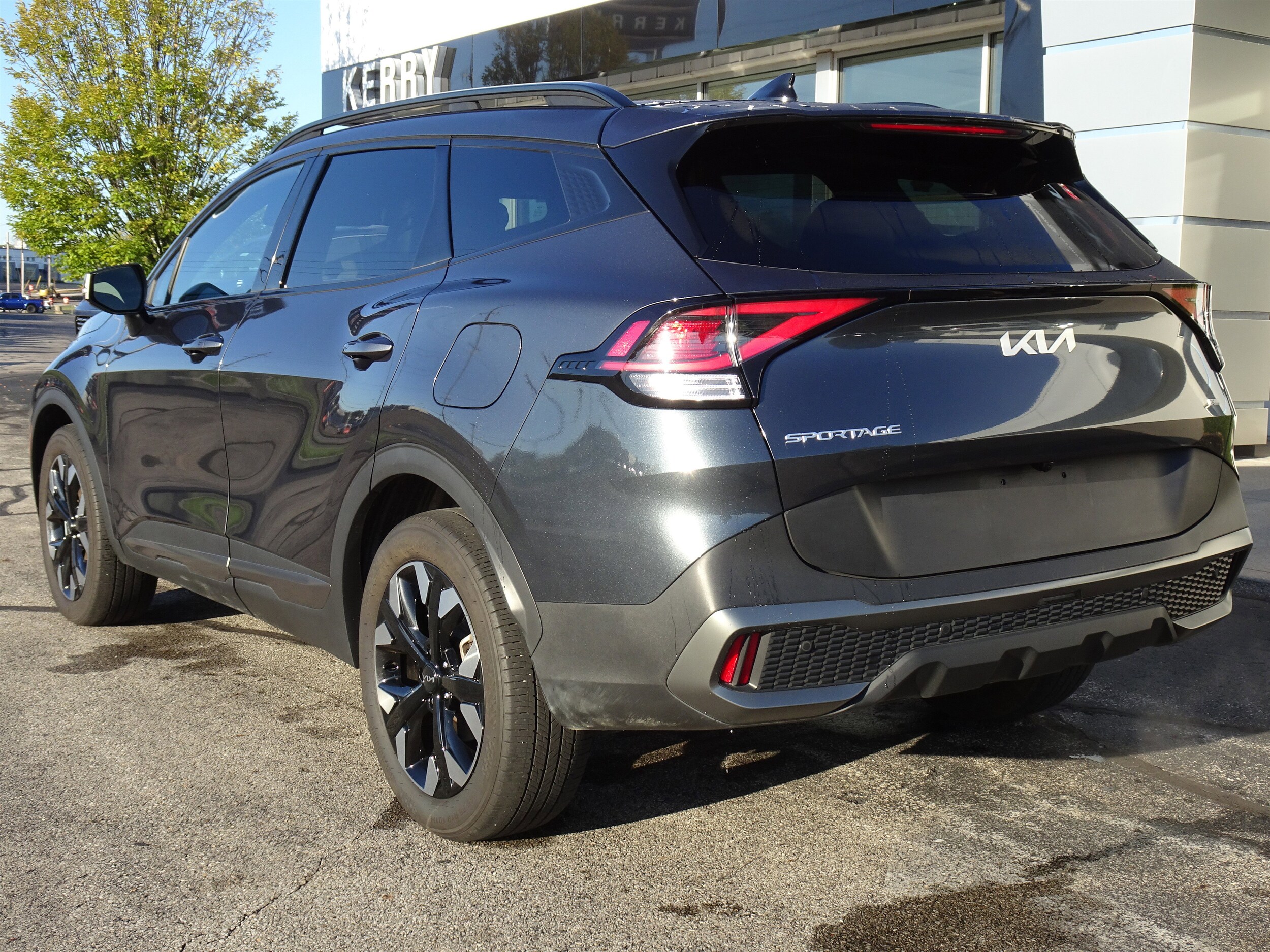 2023 Kia Sportage X-Line photo 3