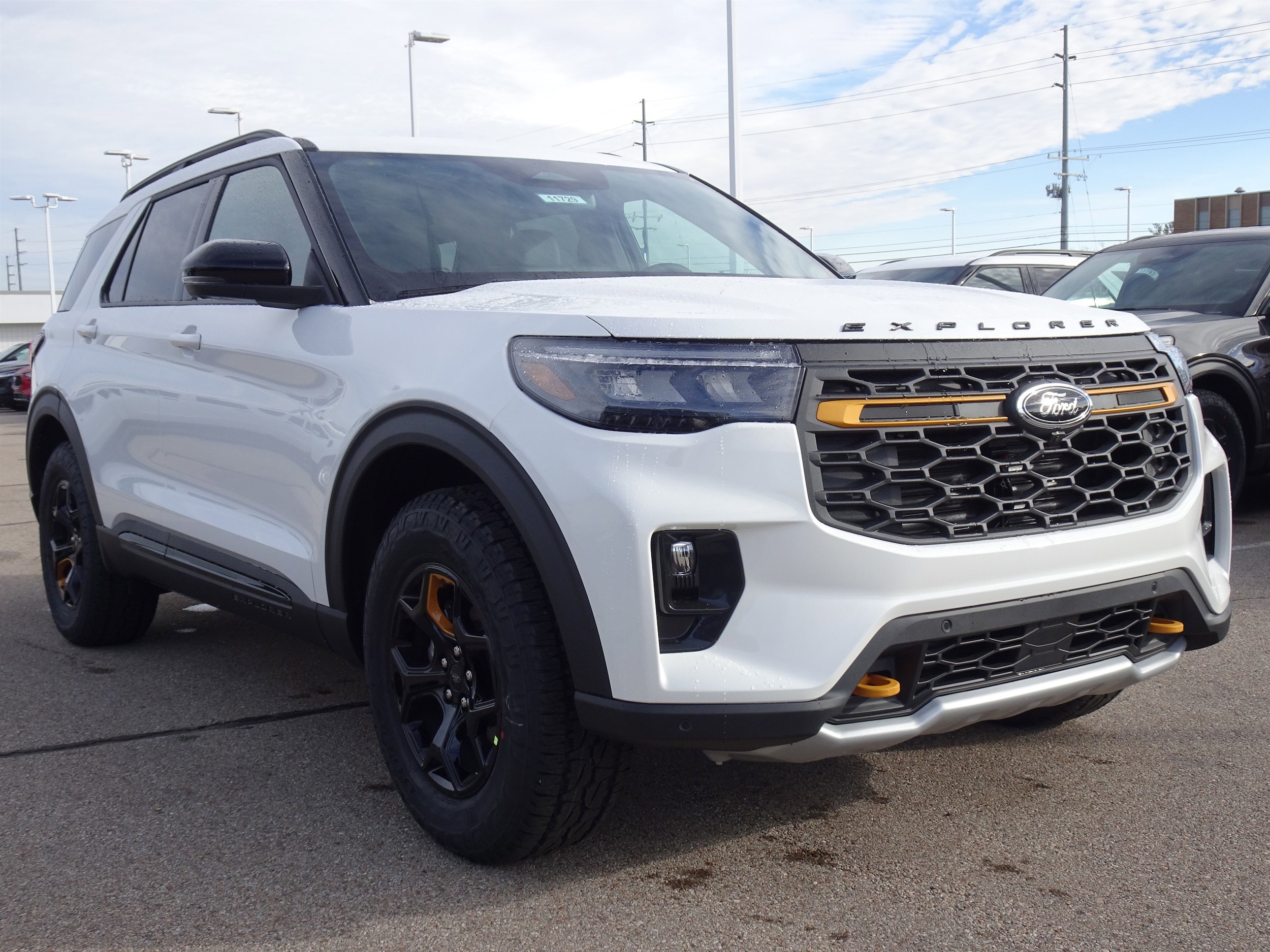 2026 Ford Explorer Tremor - Photo 7