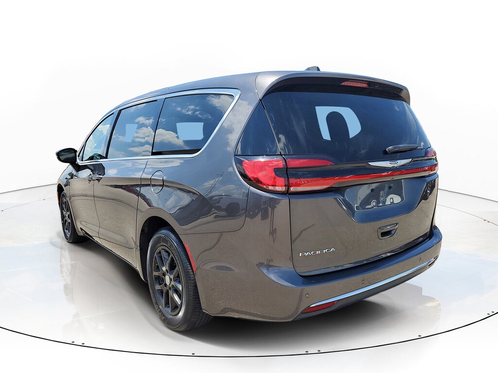 Used 2023 Chrysler Pacifica Touring L Van Passenger Van