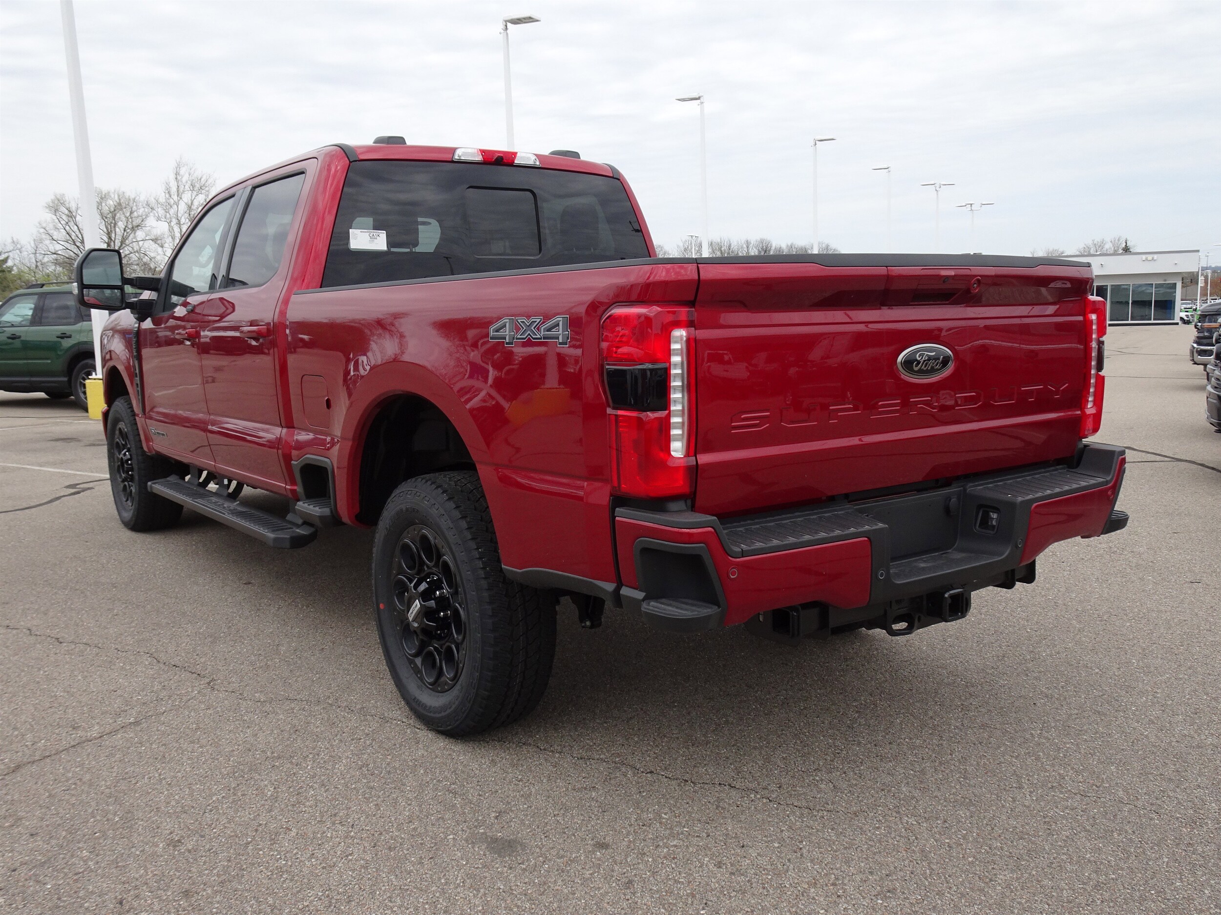 2025 Ford F-250 Lariat photo 4