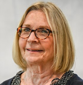 Staff member Rita Groves from ID_a56d22