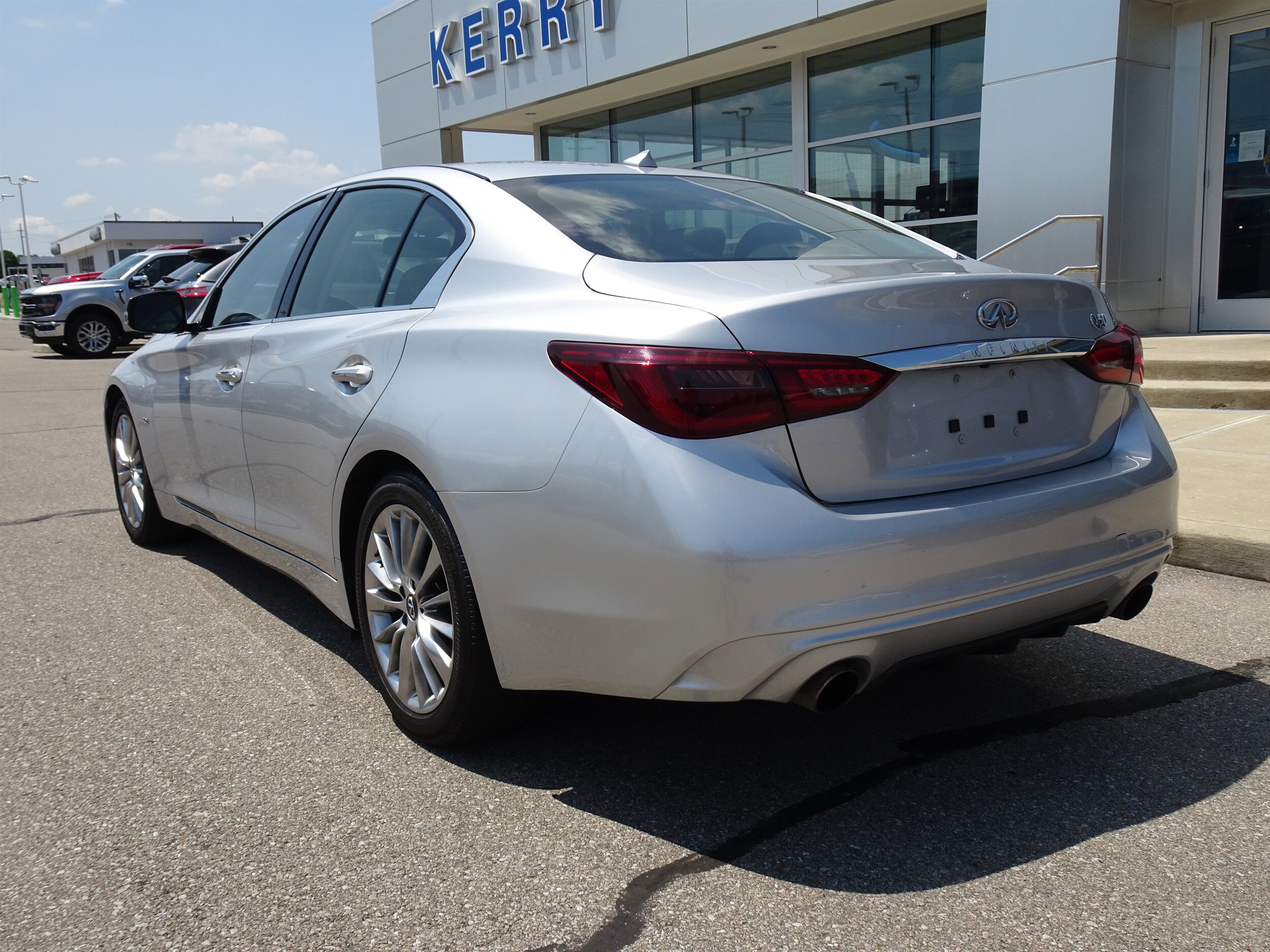 2020 Infiniti Q50 3.0t LUXE photo 4