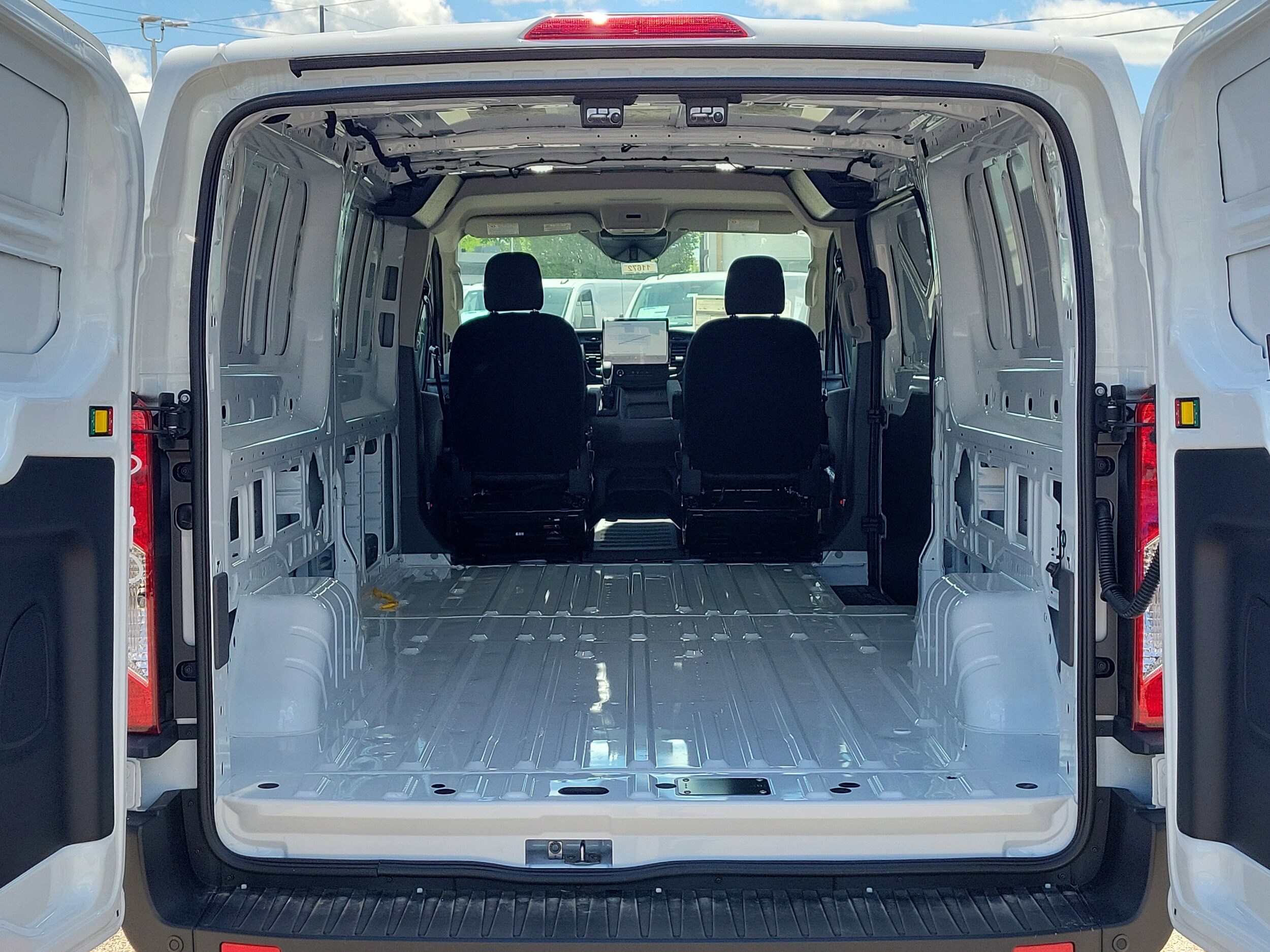2026 Ford Transit Van Base - Photo 8