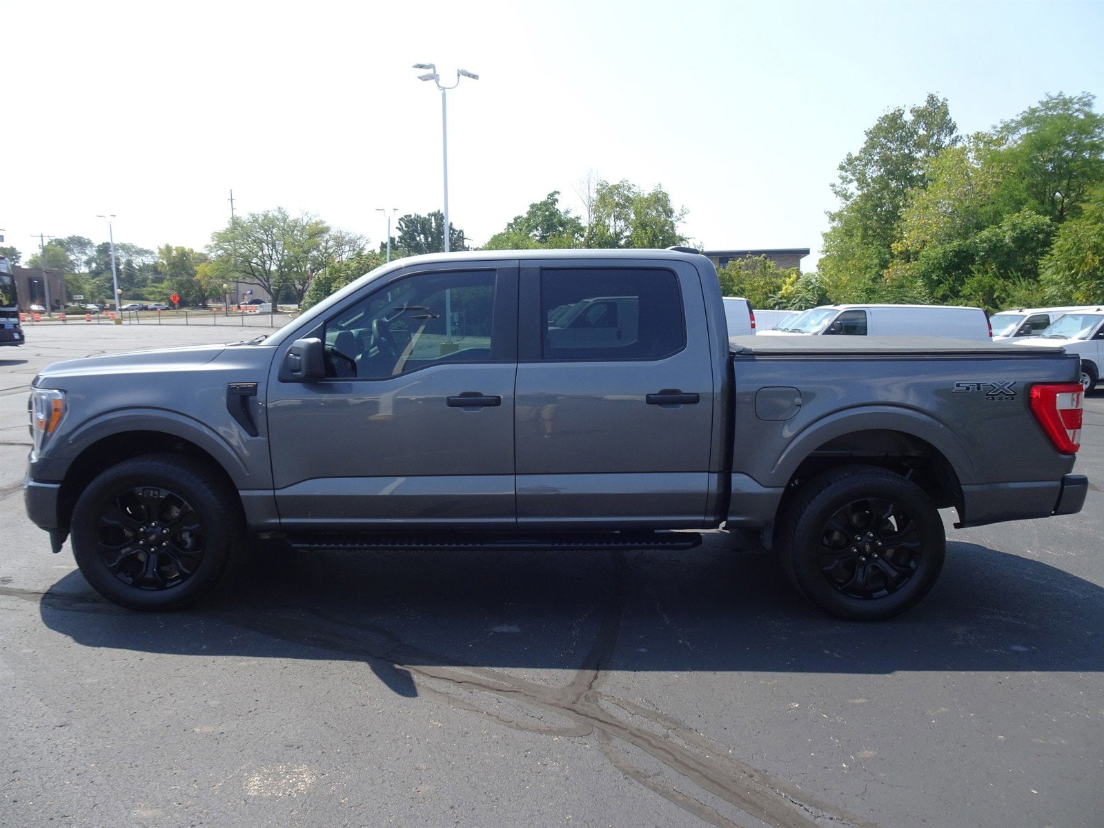 Used 2022 Ford F-150 XL with VIN 1FTEW1EP8NFA95329 for sale in Cincinnati, OH