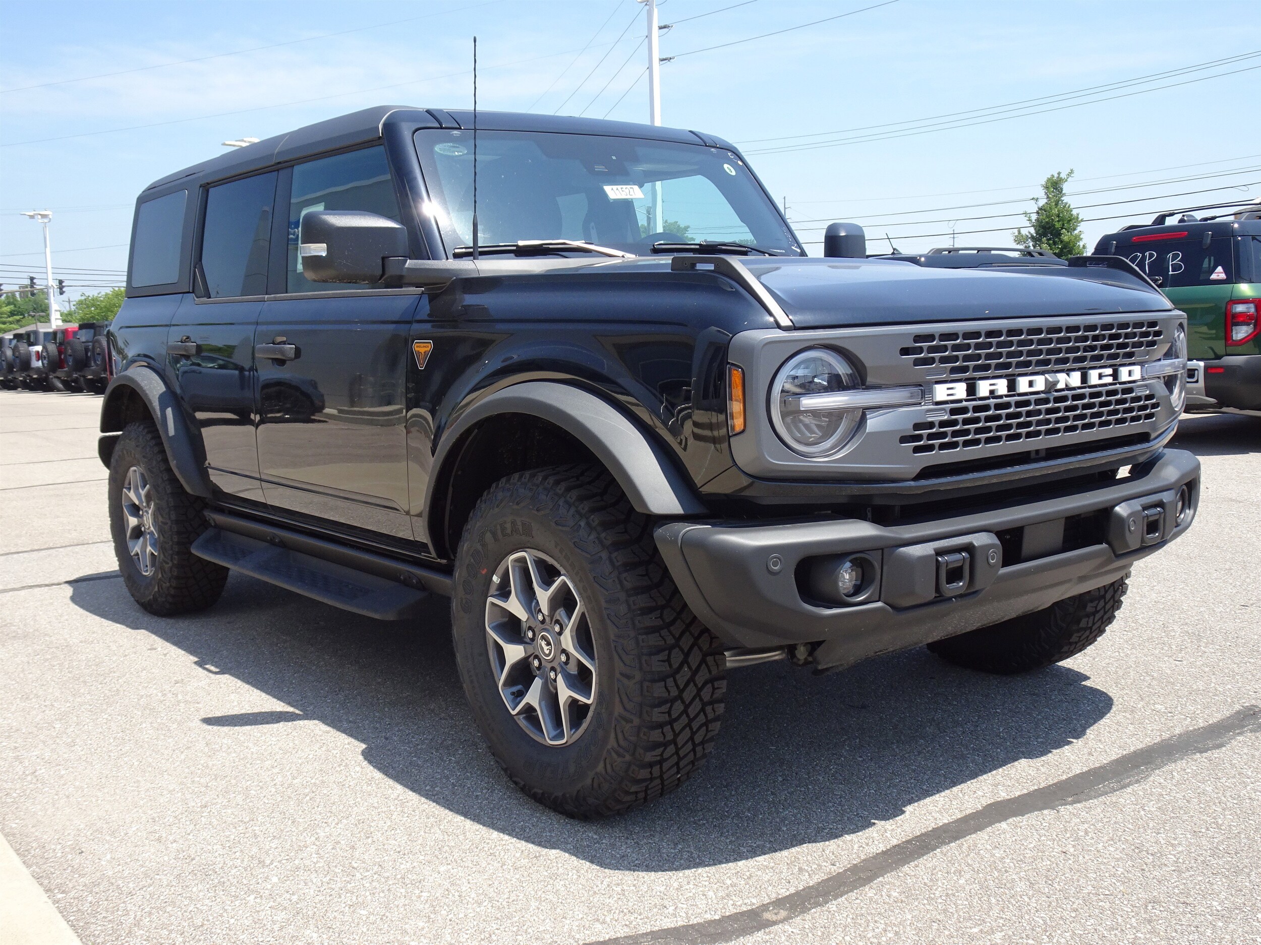 2025 Ford Bronco 4-Door Badlands - Photo 8