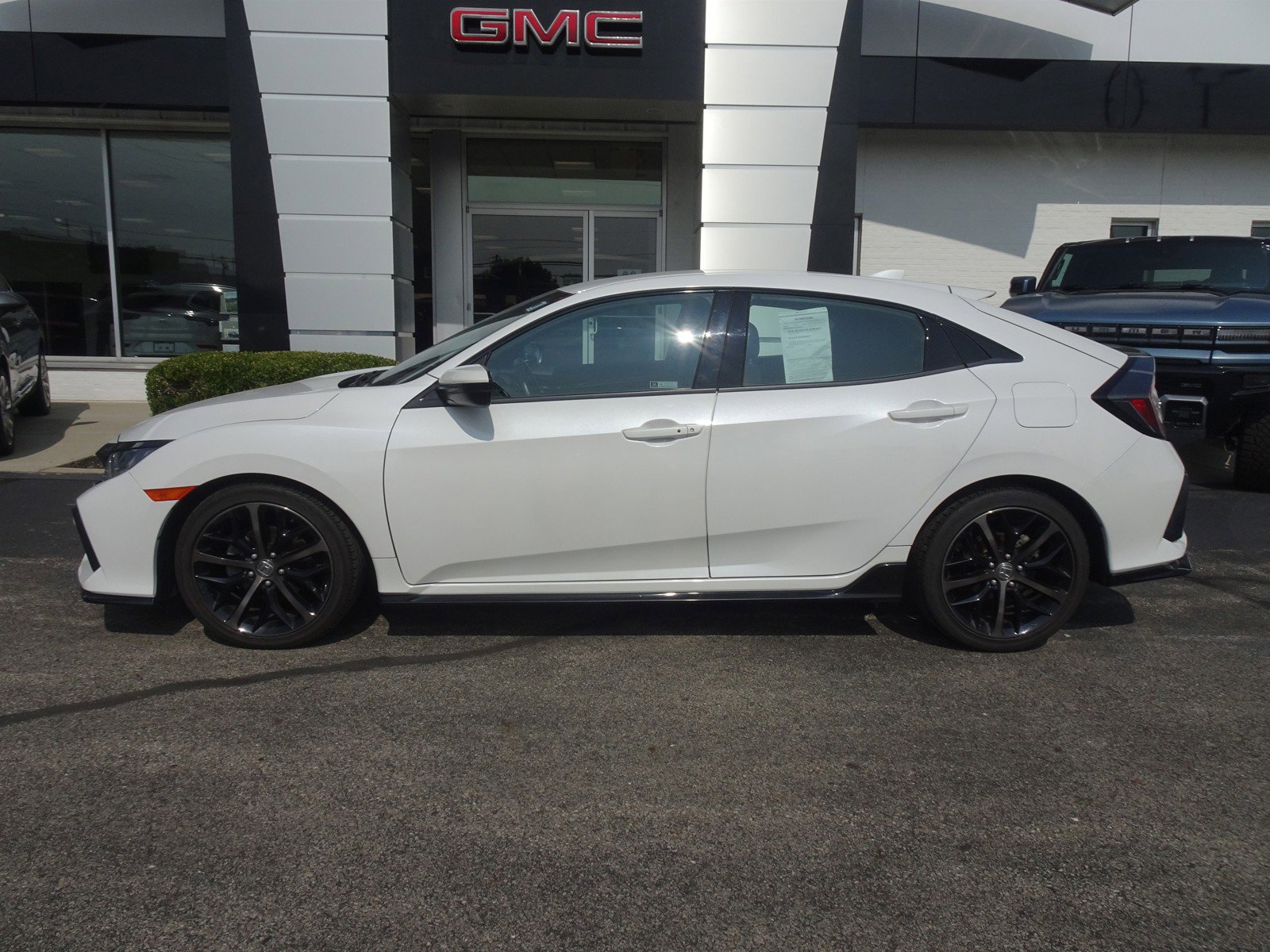 Used 2021 Honda Civic Hatchback Sport with VIN SHHFK7H49MU216617 for sale in Cincinnati, OH