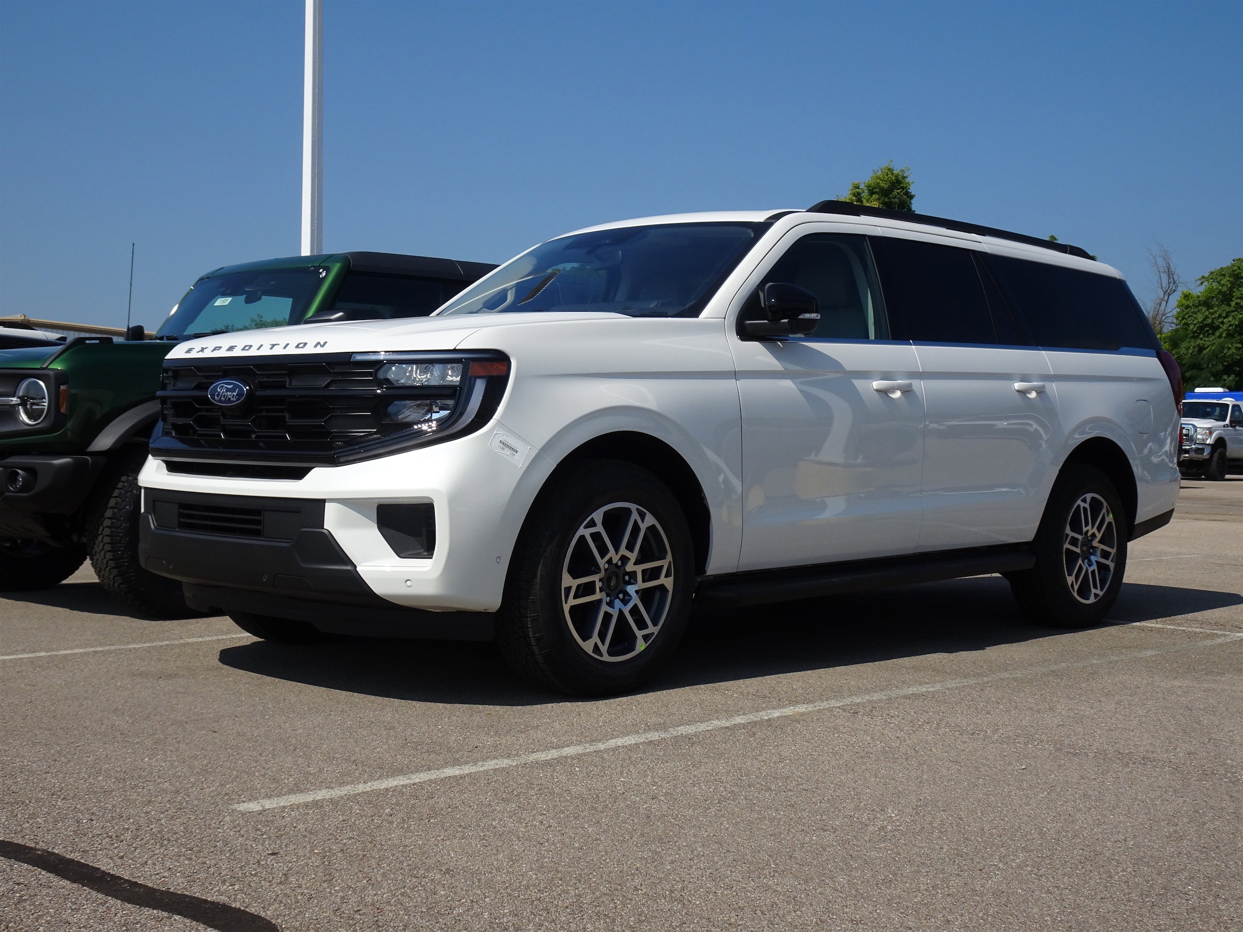 2025 Ford Expedition Max SUV 