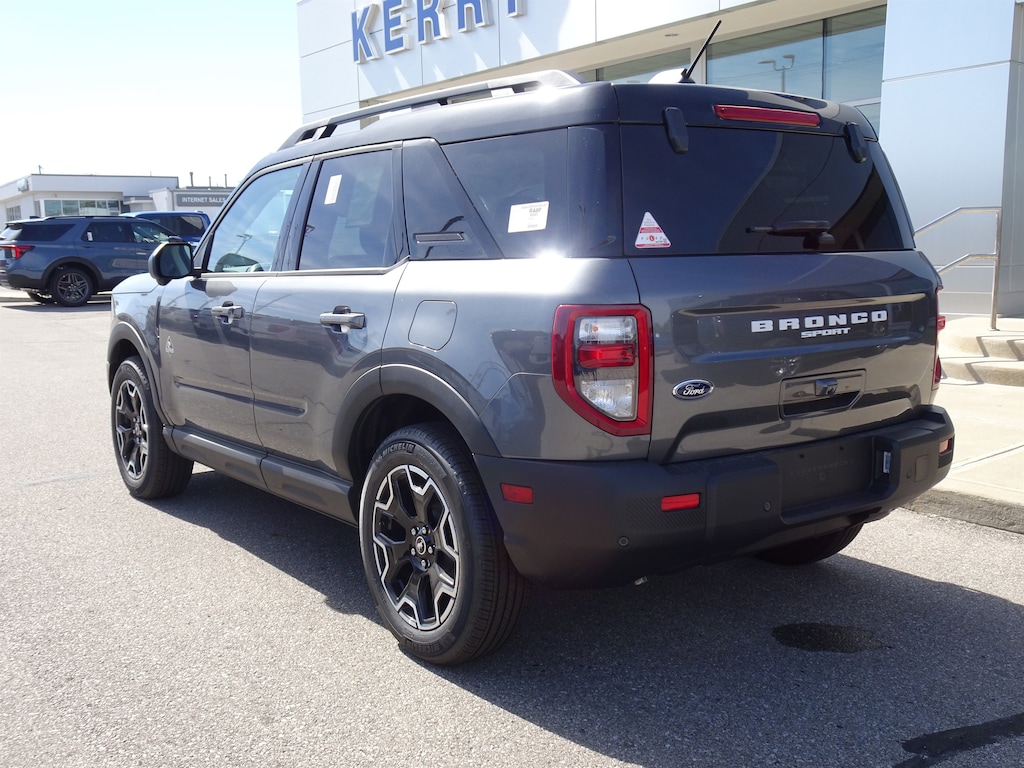 New 2025 Ford Bronco Sport Outer Banks SUV