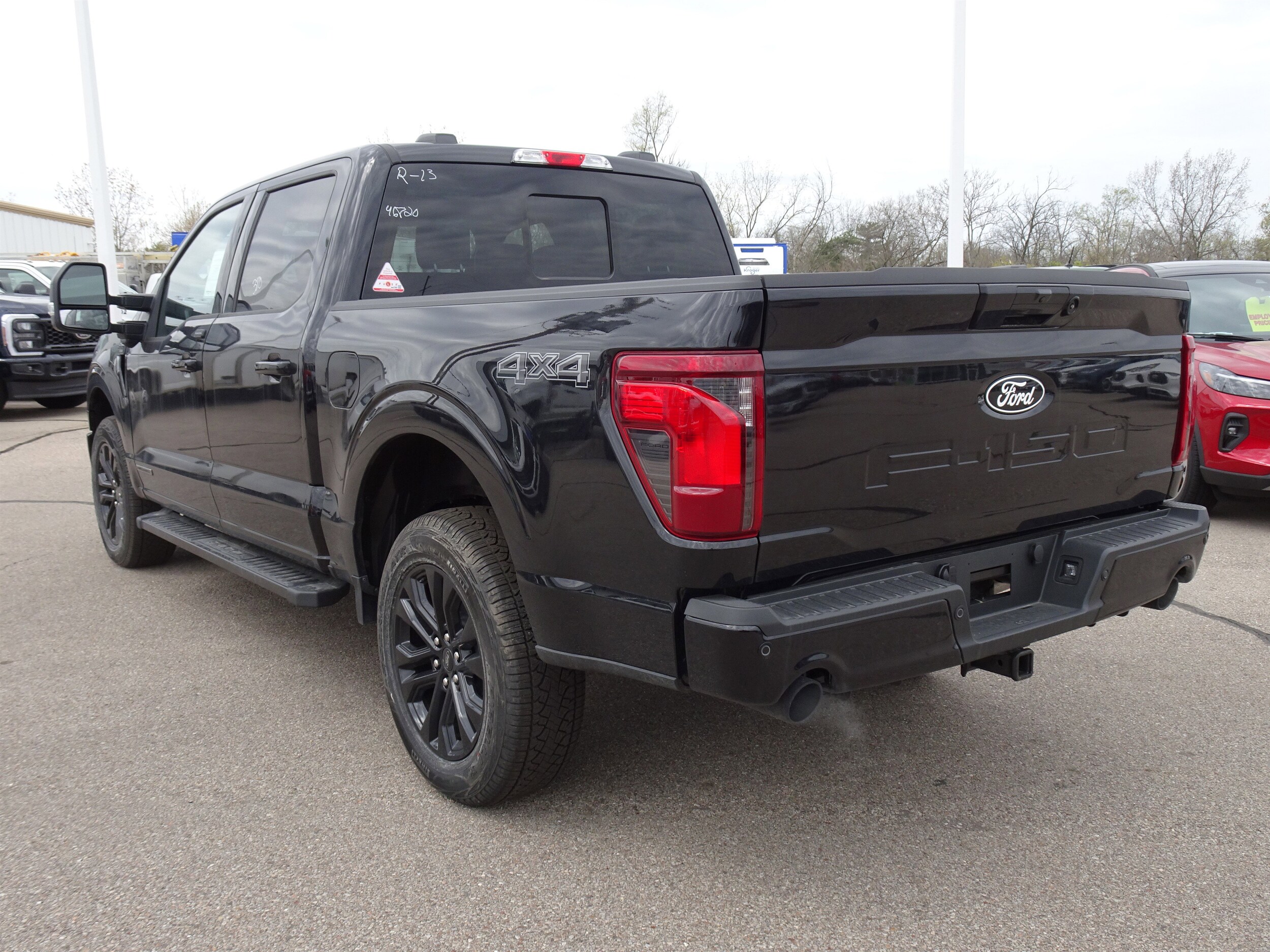 2025 Ford F-150 XLT photo 4