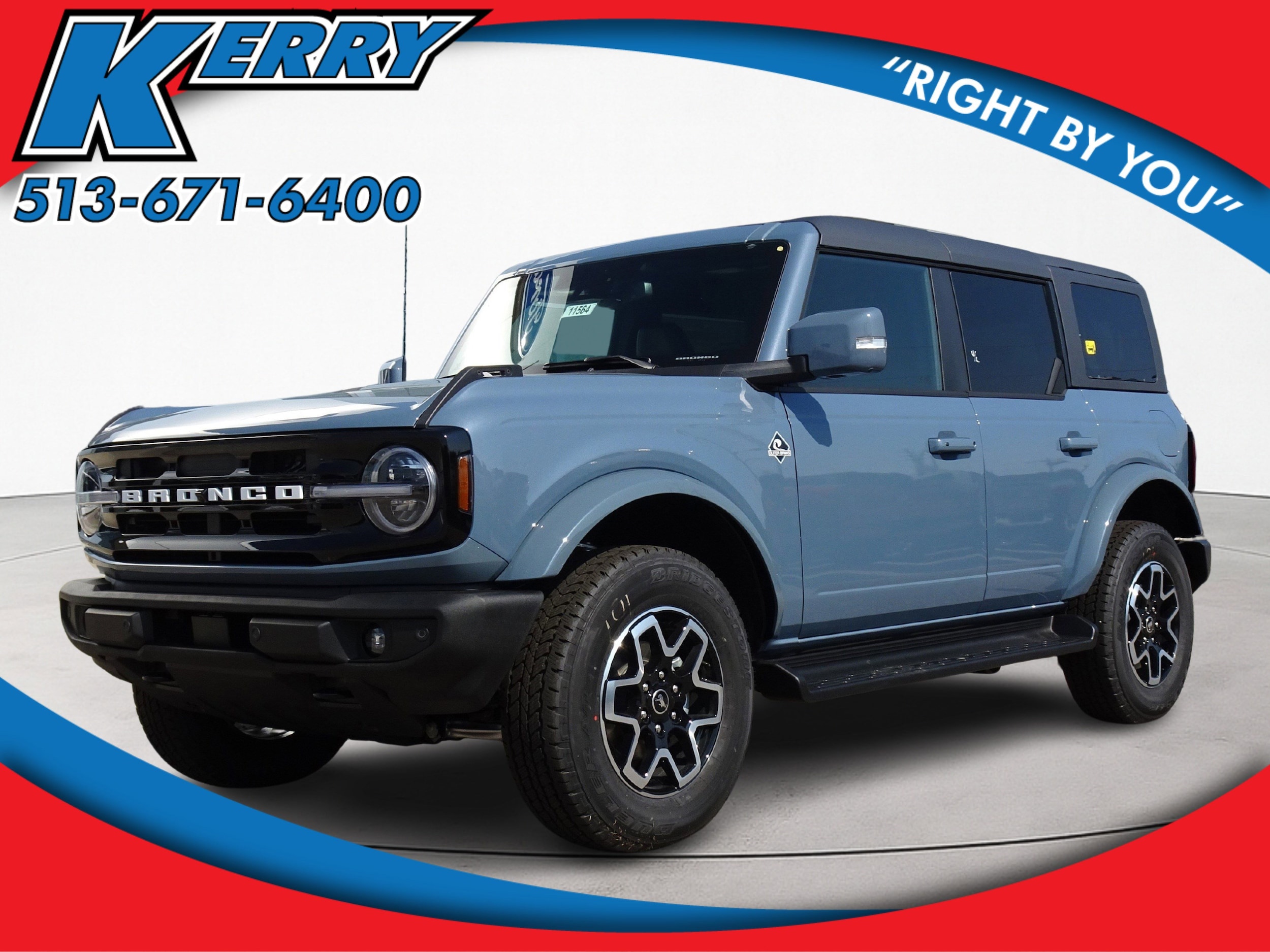 2025 Ford Bronco 4-Door Outer Banks's photo