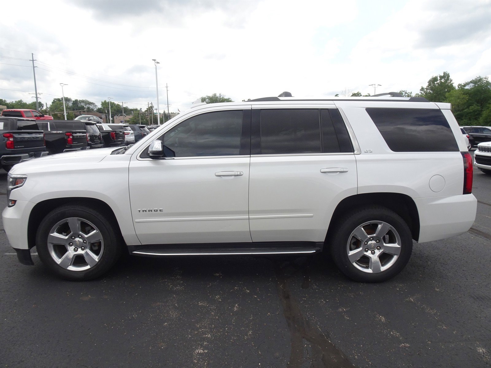 Used 2016 Chevrolet Tahoe LTZ with VIN 1GNSKCKC1GR160736 for sale in Cincinnati, OH