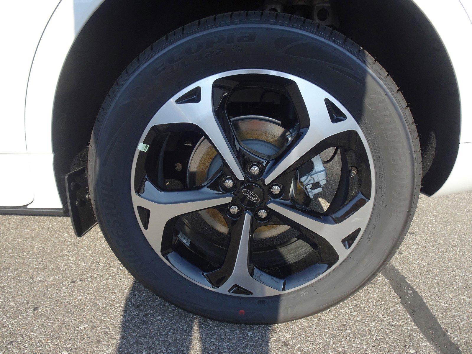 2024 Ford Escape ST-Line Select photo 3