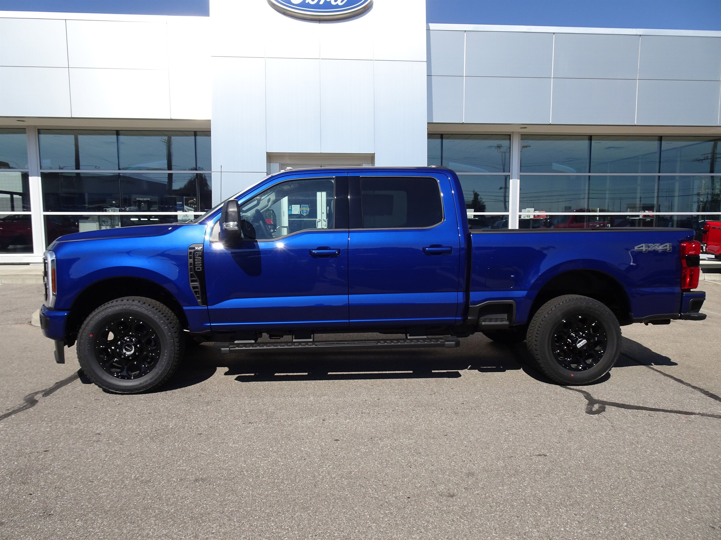 2026 Ford F-250 photo 2