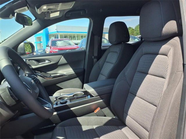 2026 Chevrolet Equinox LT - Photo 9