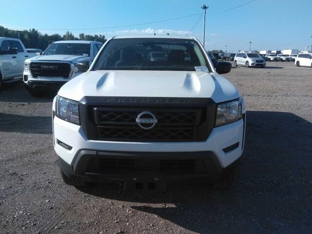 2024 Nissan Frontier S photo 2