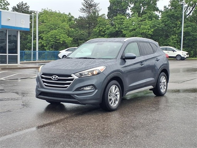 Used 2018 Hyundai Tucson SEL with VIN KM8J33A43JU615887 for sale in Alexandria, KY
