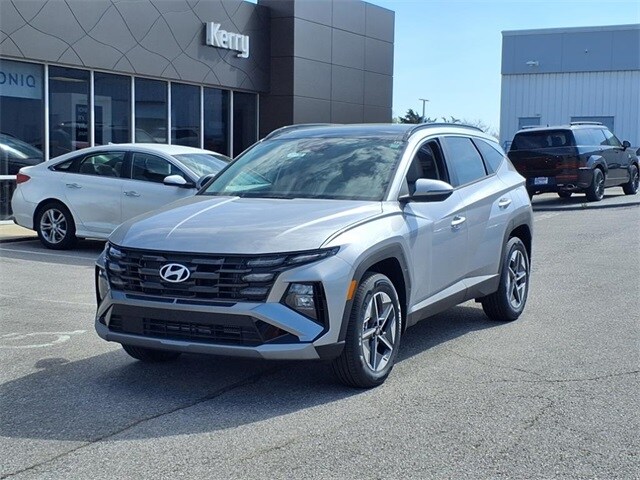 2025 Hyundai Tucson Hybrid SEL Convenience photo 2