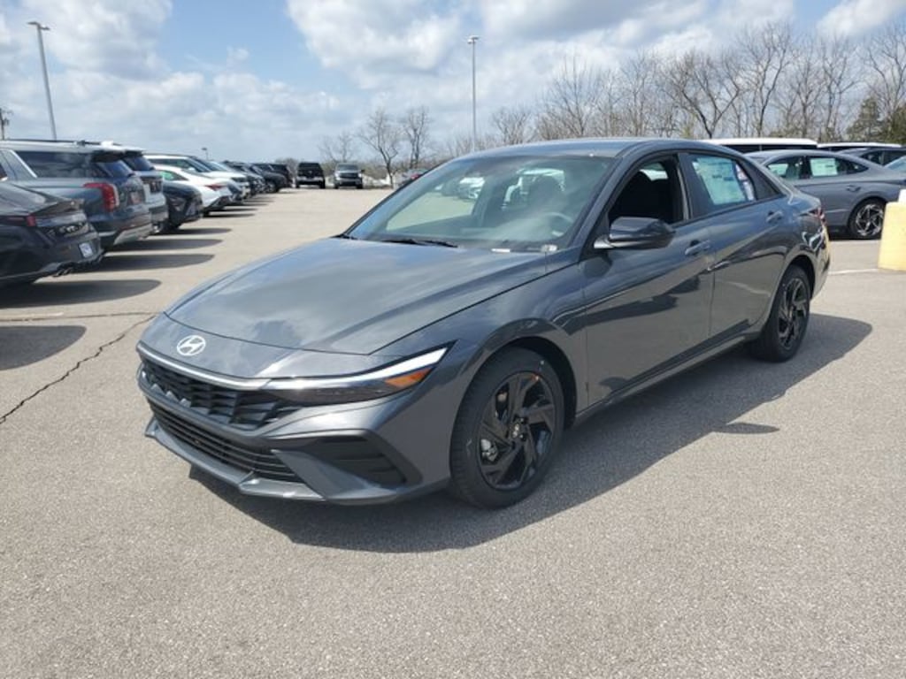 New 2026 Hyundai Elantra SEL Sport Sedan