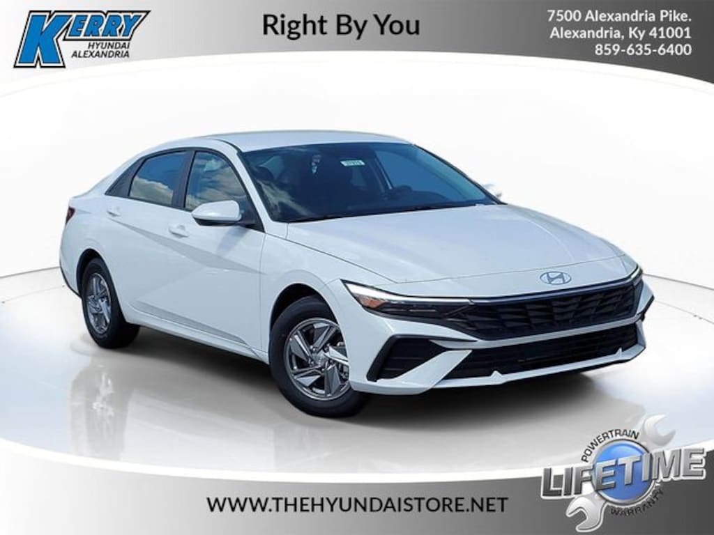 New 2026 Hyundai Elantra SE Sedan