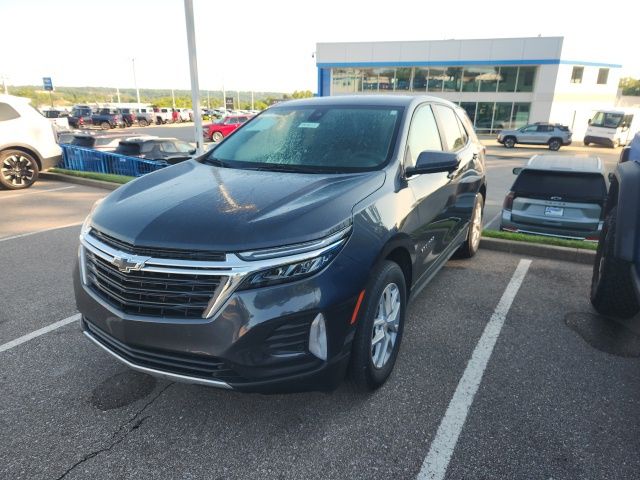 2023 Chevrolet Equinox LT - Photo 12