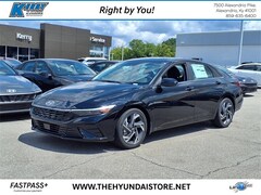 2025 Hyundai Elantra SEL Convenience Sedan