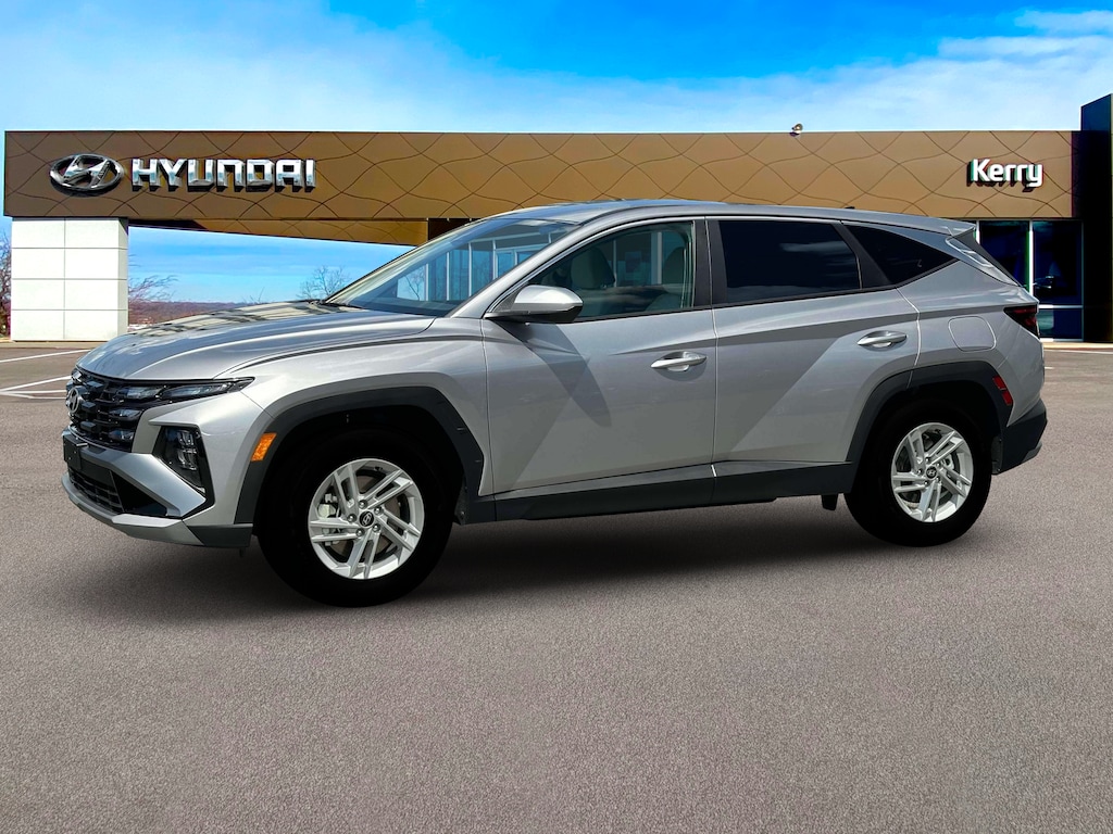 New 2026 Hyundai Tucson SE AWD SUV