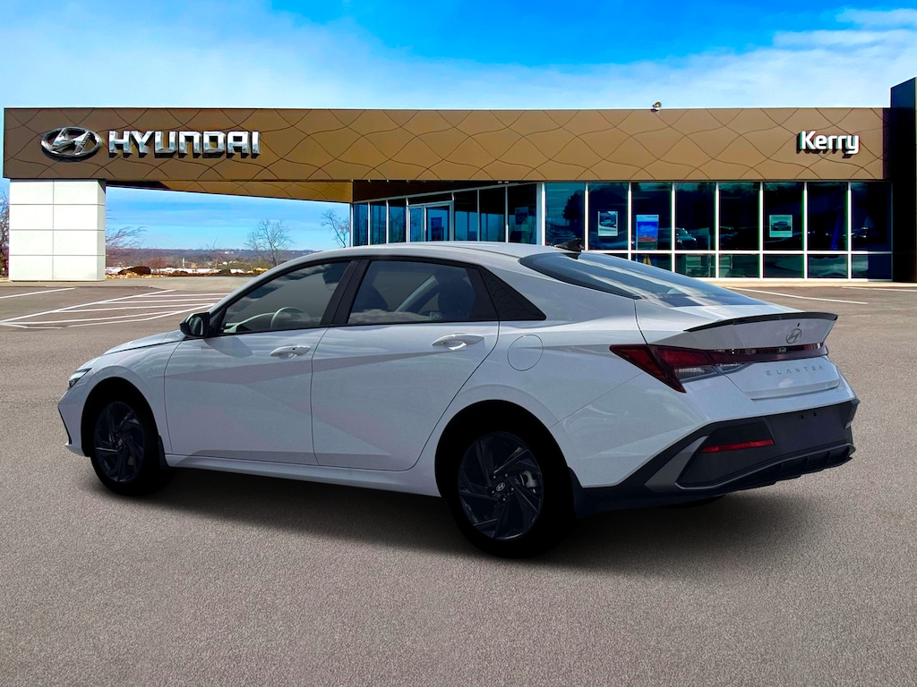 New 2026 Hyundai Elantra SEL Sport Sedan
